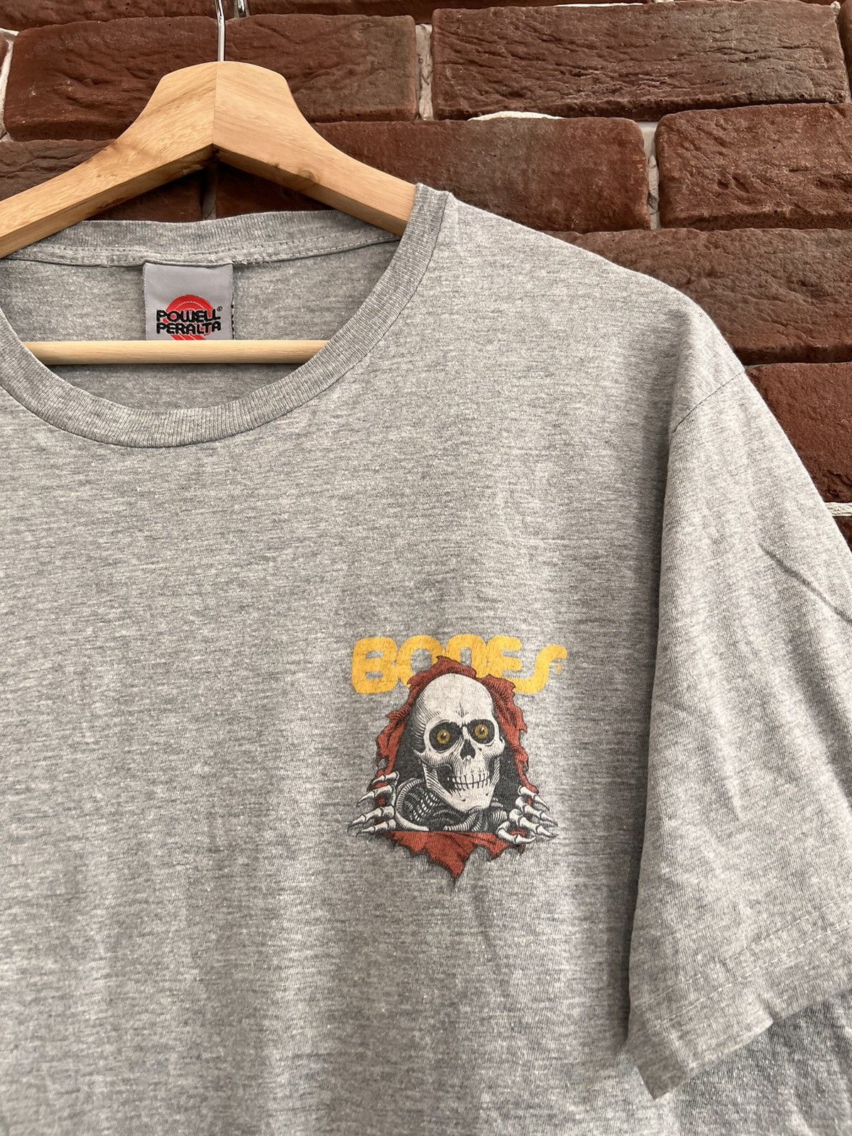 Bones 2008 00s Y2K VINTAGE POWELL PERALTA Bones SKELETON T SHIRT Size US L / EU 52-54 / 3 - 3 Thumbnail
