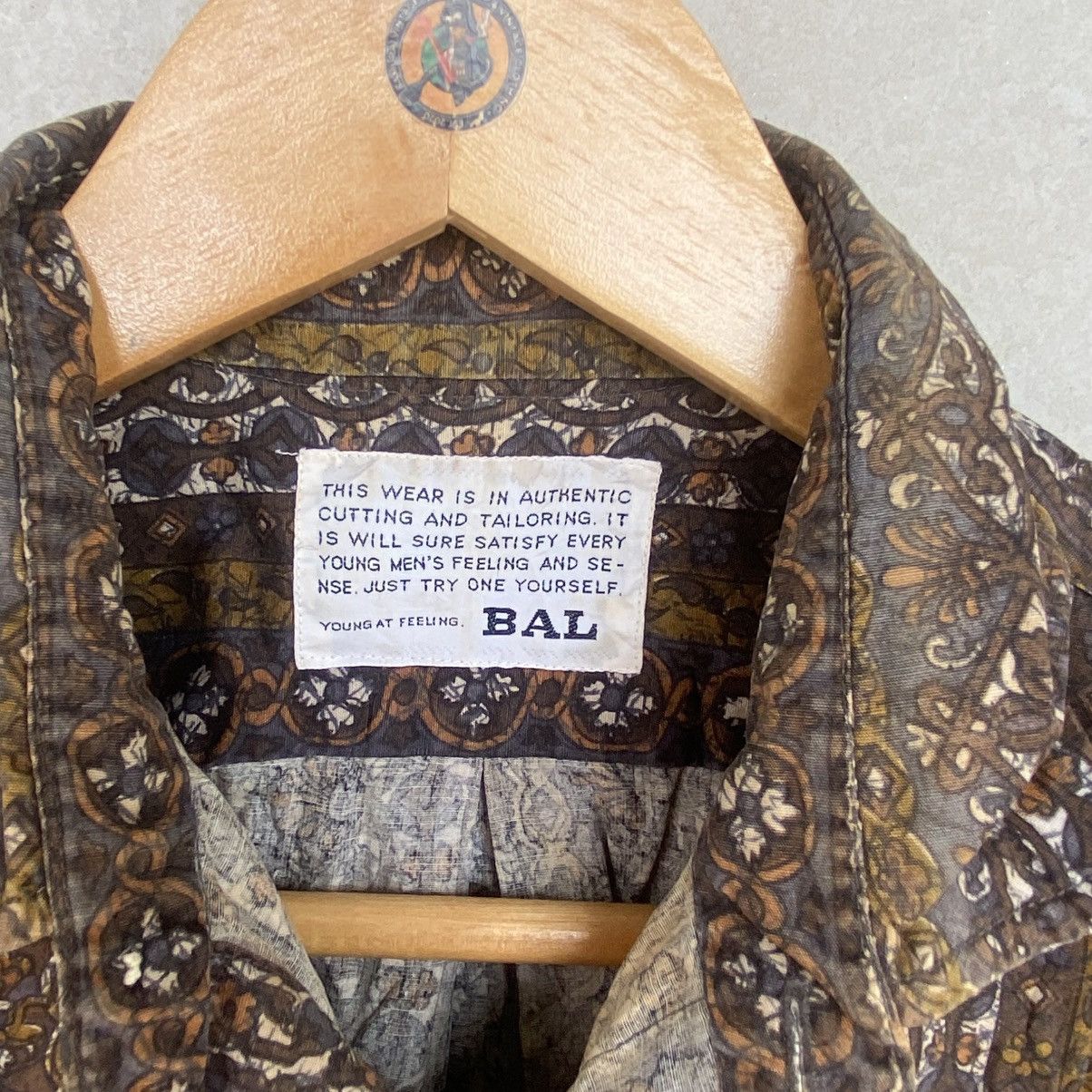 Other Vintage Brown And Cream Paisley Button Up Shirt Size S Size US S / EU 44-46 / 1 - 6 Thumbnail