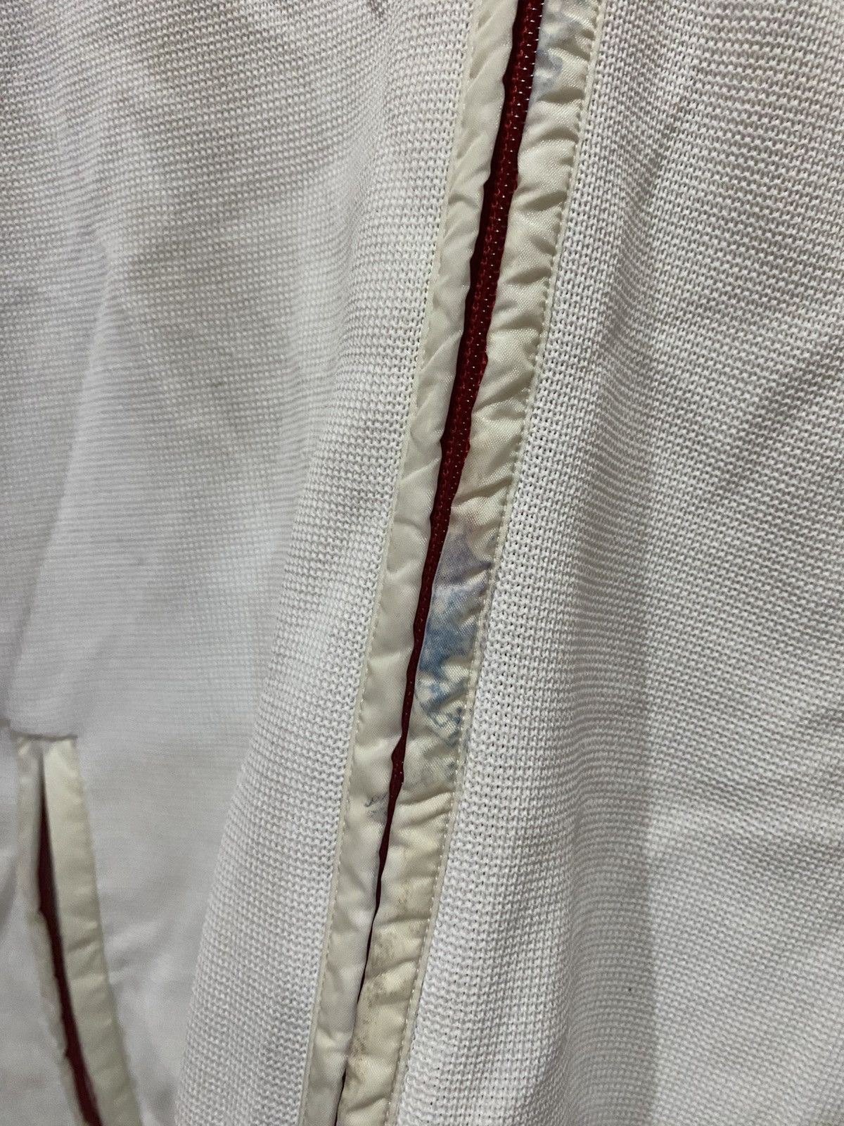 Jean Charles De Castelbajac Vintage Jean-Charles de Castelbajac Sport Mesh Jacket White Size US L / EU 52-54 / 3 - 4 Thumbnail