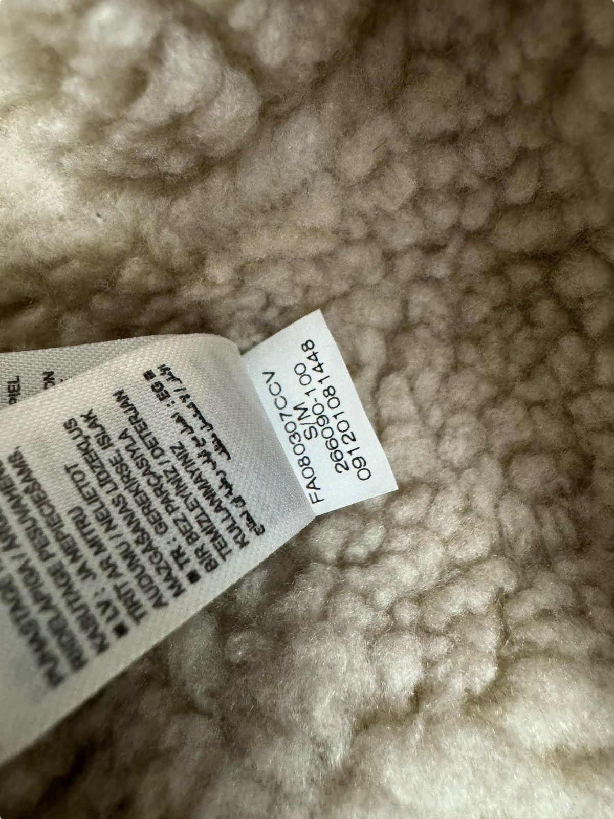 Nike ACG Nike ACG winter cap in white leather with beige internal fur Size ONE SIZE - 8 Thumbnail