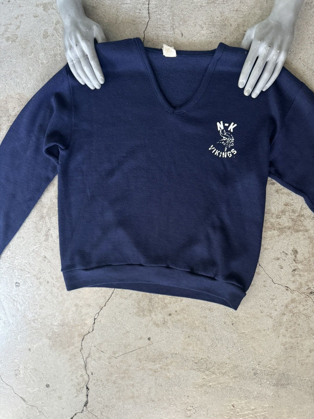 Vintage VINTAGE 70’S COLLEGIATE VIKINGS SWEATSHIRT Size US L / EU 52-54 / 3 - 1 Thumbnail