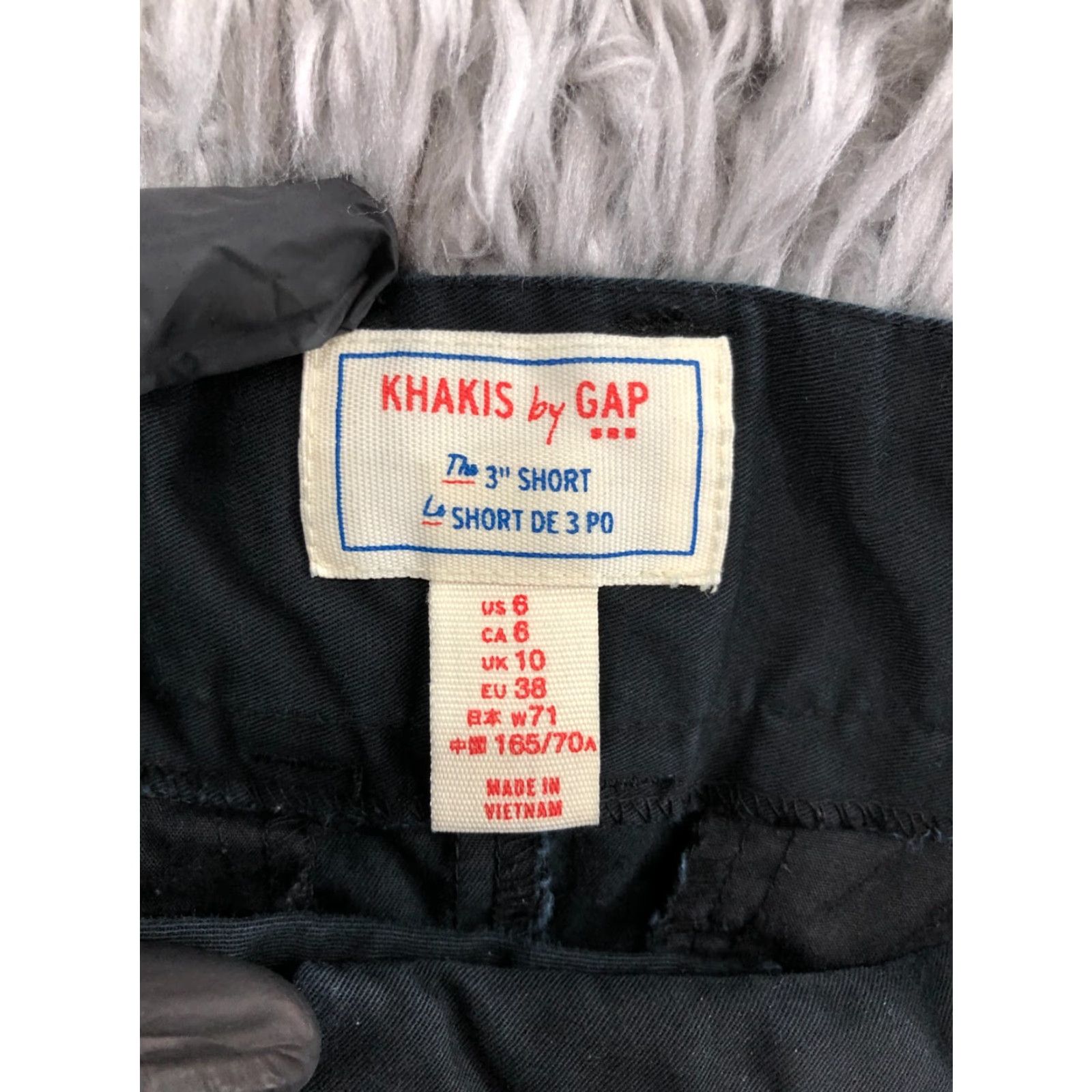 Gap Gap Khaki Shorts Womens Size 6 Mid Rise Dark Wash Black Hook Eye 3" Denim 5-Pocket Chino Slim? Size 28" / US 6 / IT 42 - 7 Thumbnail