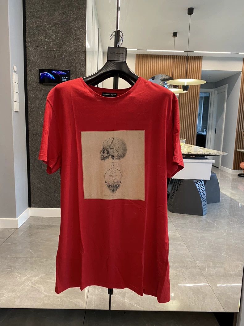 ALEXANDER MCQUEEN Red Men's T-Shirt with Skull- DMC