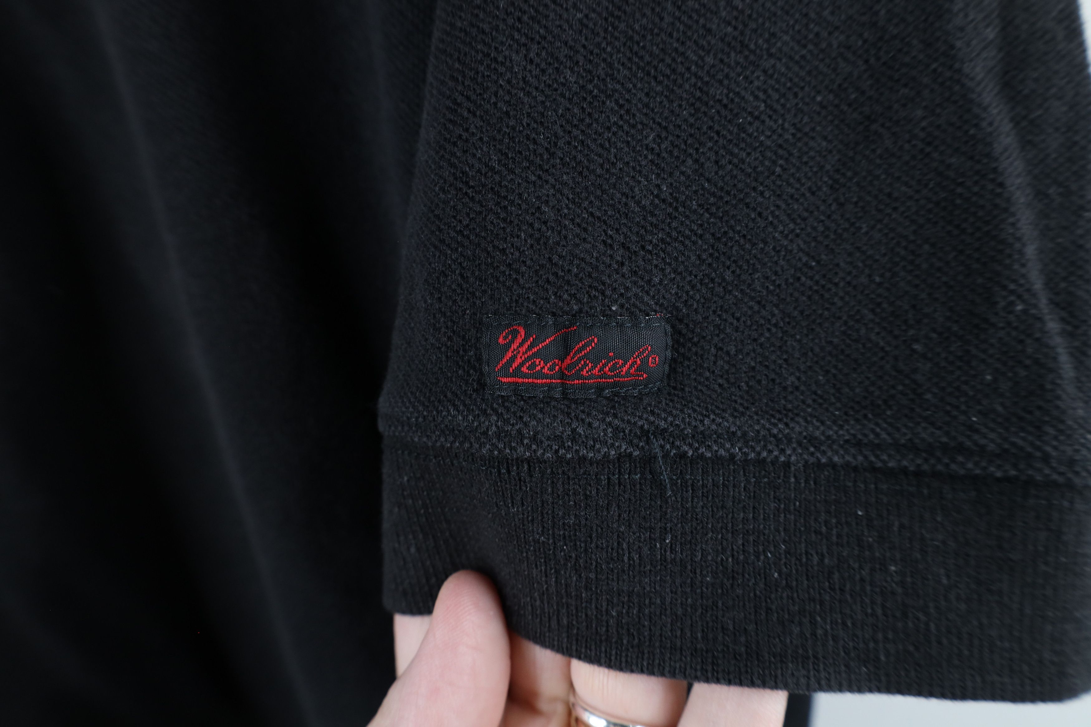 Vintage × Woolrich Woolen Mills Vintage 90s Woolrich Spell Out Collared Polo Shirt Black Size US L / EU 52-54 / 3 - 4 Thumbnail