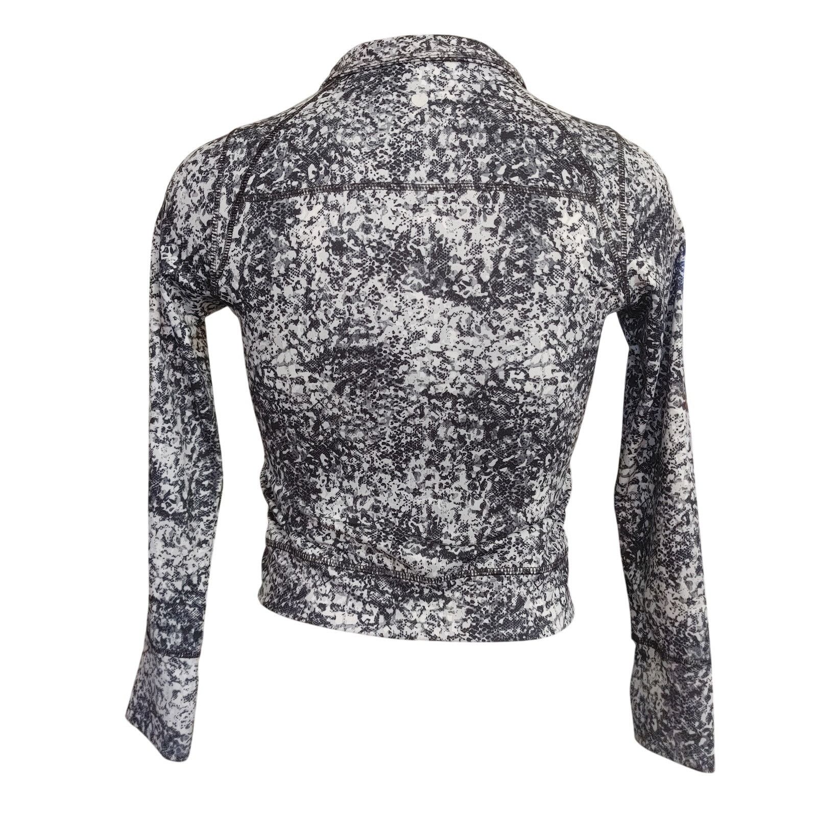 Other Danskin Now Womens M Grey/White Long Sleeve Full Zip Sweater Size M / US 6-8 / IT 42-44 - 2 Thumbnail