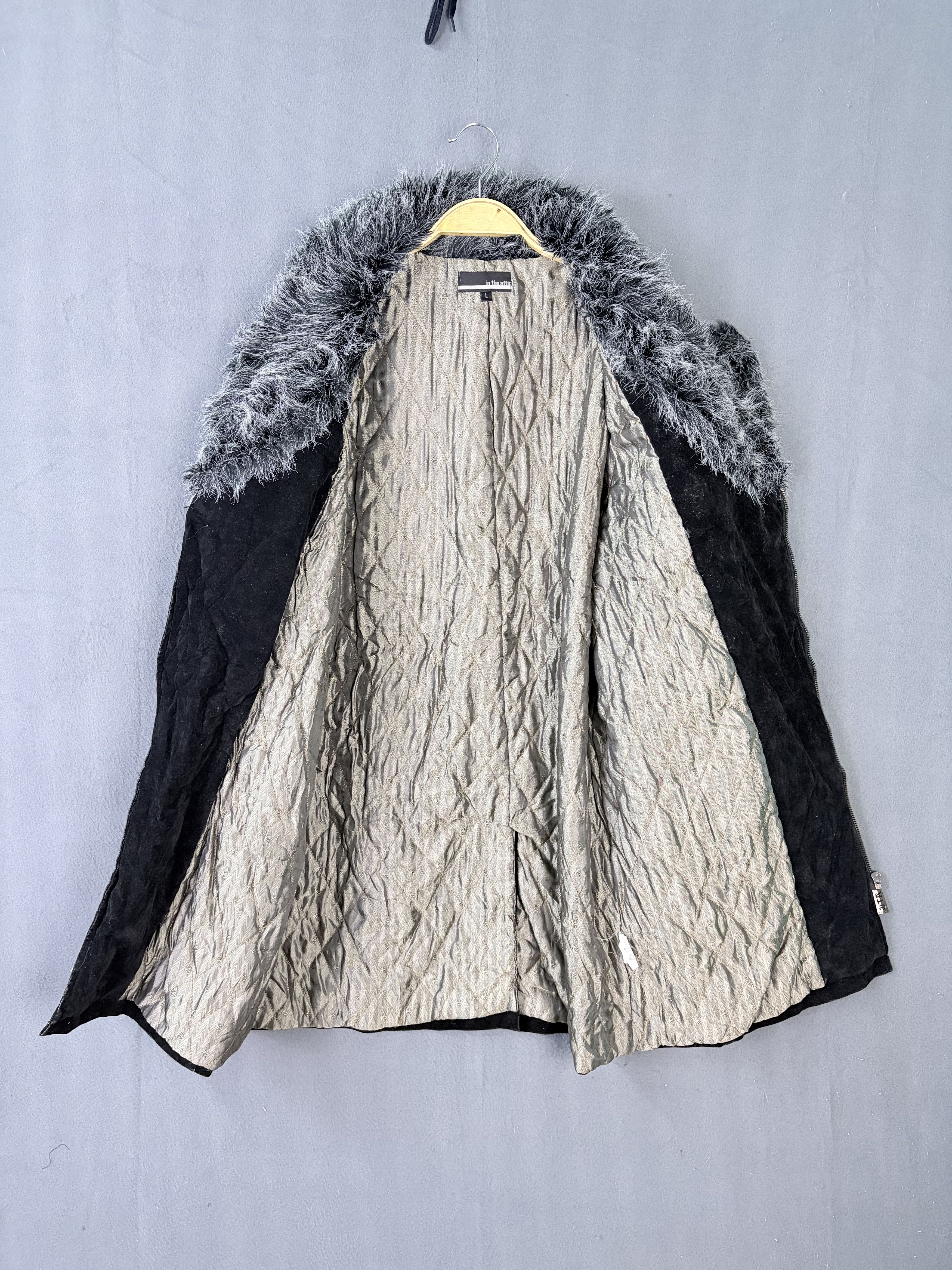 In The Attic In The Attic ATC Faux Fur Asymmetrical Velvet Coat Size US L / EU 52-54 / 3 - 11 Thumbnail