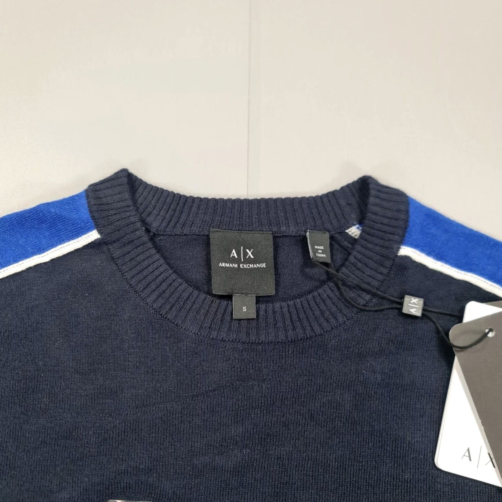 Armani Exchange Armani Exchange Jumper Navy Blue Small Regular Mens Crew Neck Long Sleeve Transported by Fine Knit Pullover N/A Size US S / EU 44-46 / 1 - 2 Thumbnail