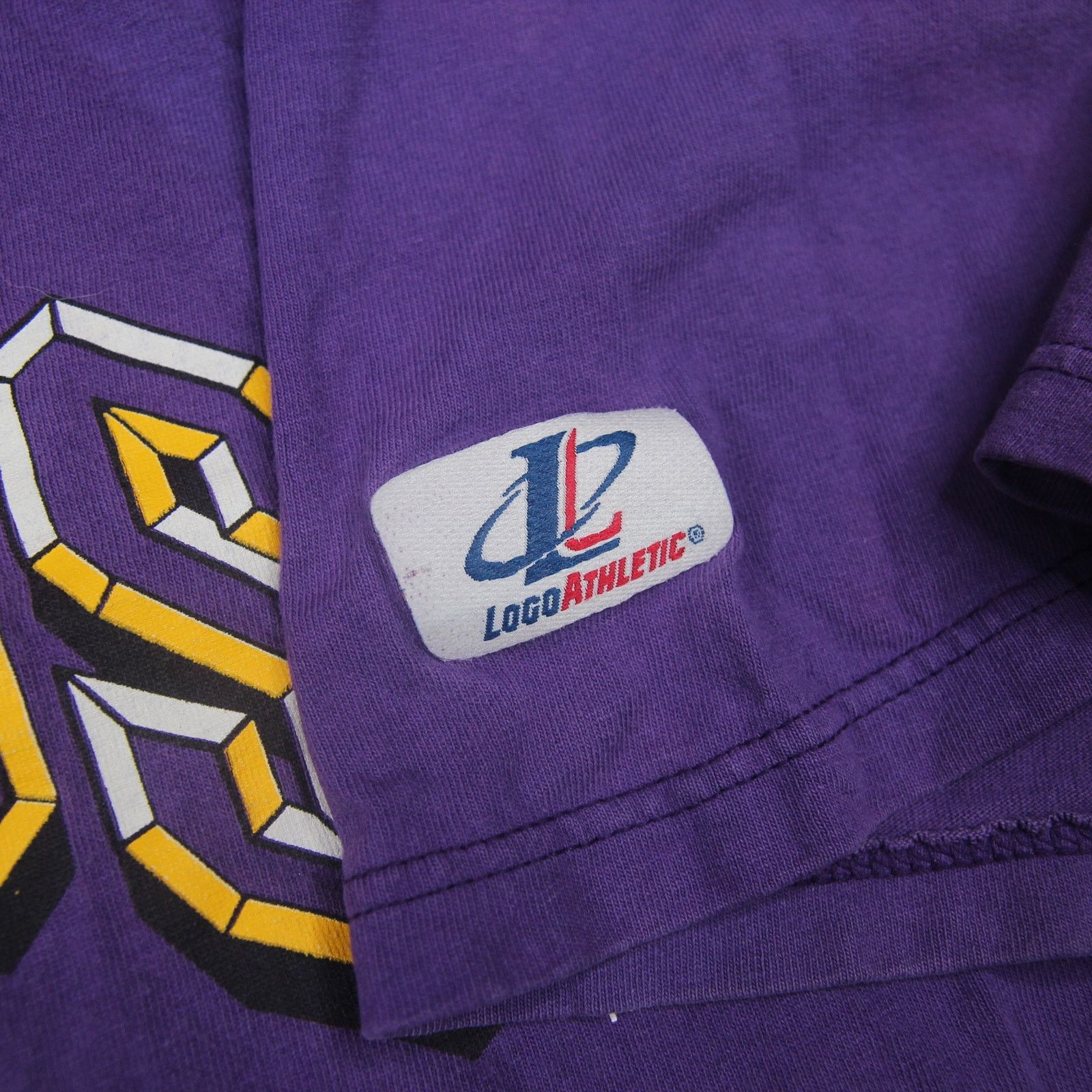 Logo Athletic × NFL × Vintage Vintage 1996 Logo Athletics Minnesota Vikings Graphic T Shir Size US L / EU 52-54 / 3 - 6 Thumbnail