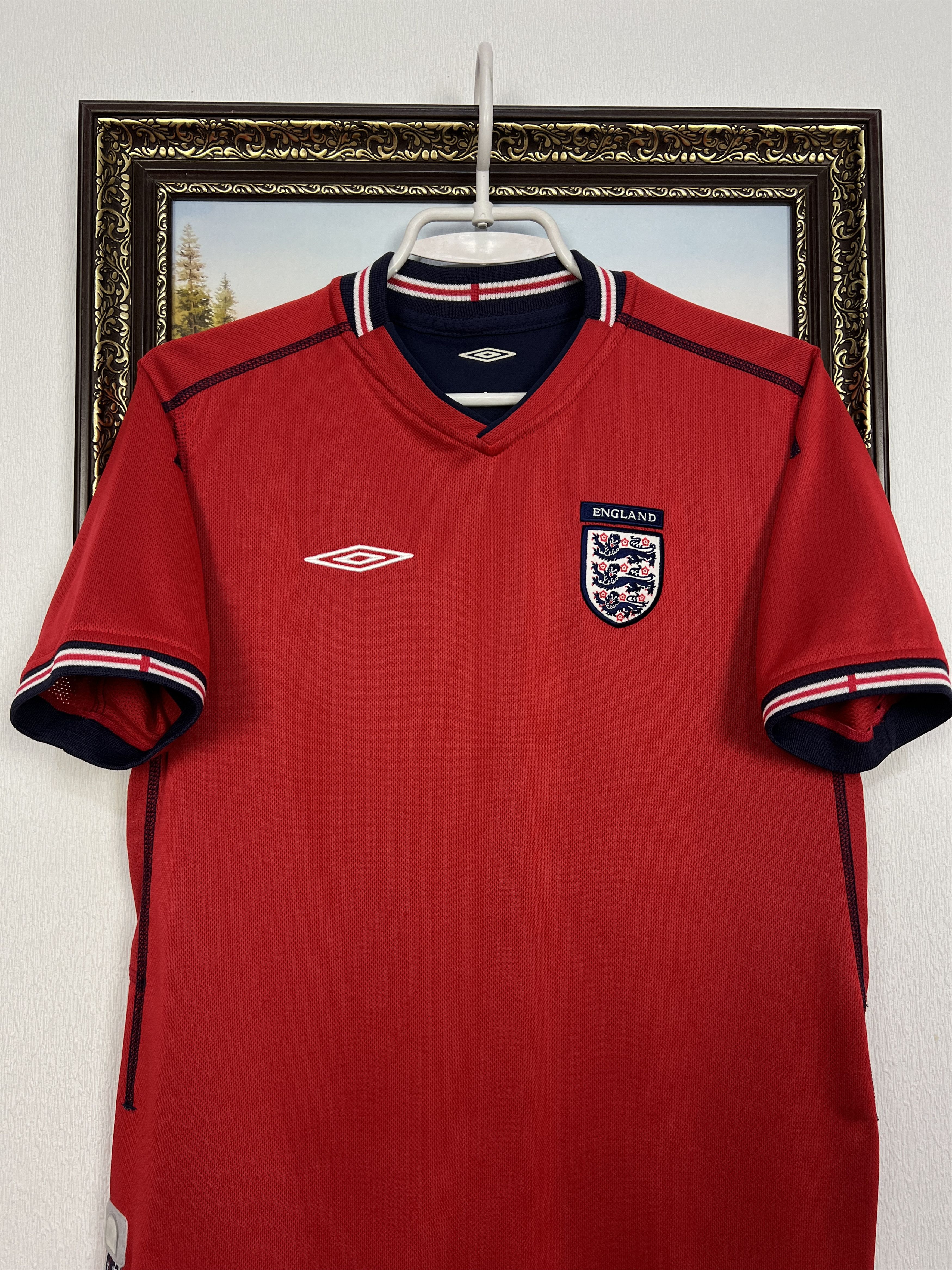 Umbro England Away football shirt Soccer Reversible Jersey Trikot Size US S / EU 44-46 / 1 - 2 Thumbnail