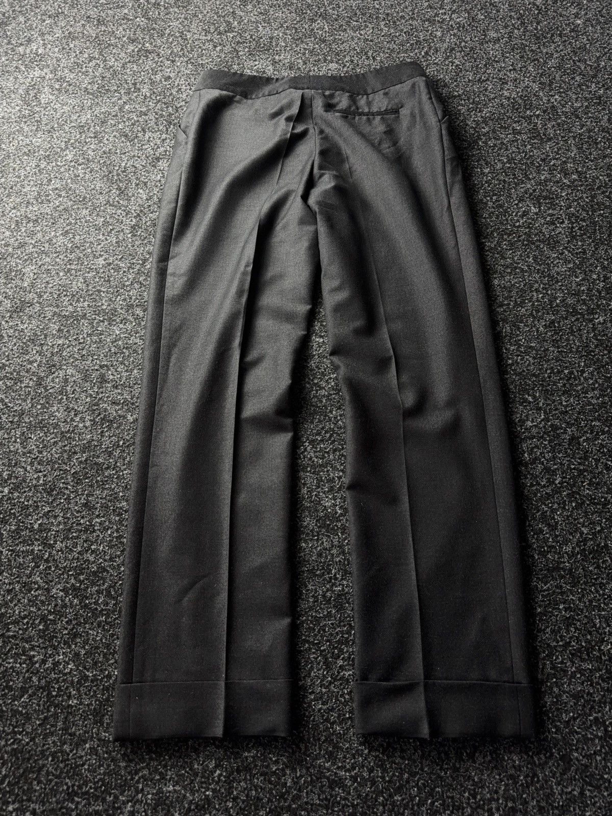 Salvatore Ferragamo Rare Salvatore Ferragamo Wool Pleated Trousers Made in Italy Size 30" / US 8 / IT 44 - 8 Thumbnail