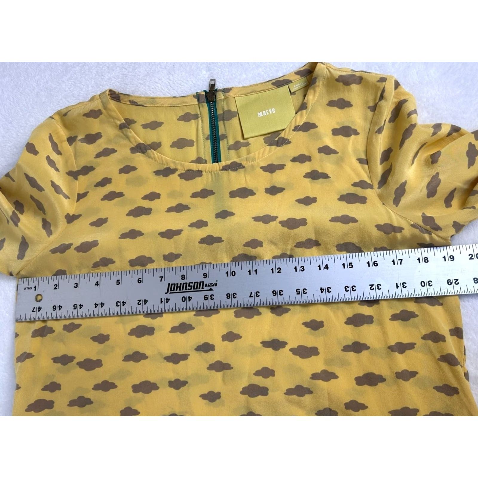 Vintage Maeve Anthropologie Silk Top Yellow Gray Clouds Graphic Print 3/4 Sleeve Small Silk Top Womens Size S / US 4 / IT 40 - 6 Thumbnail