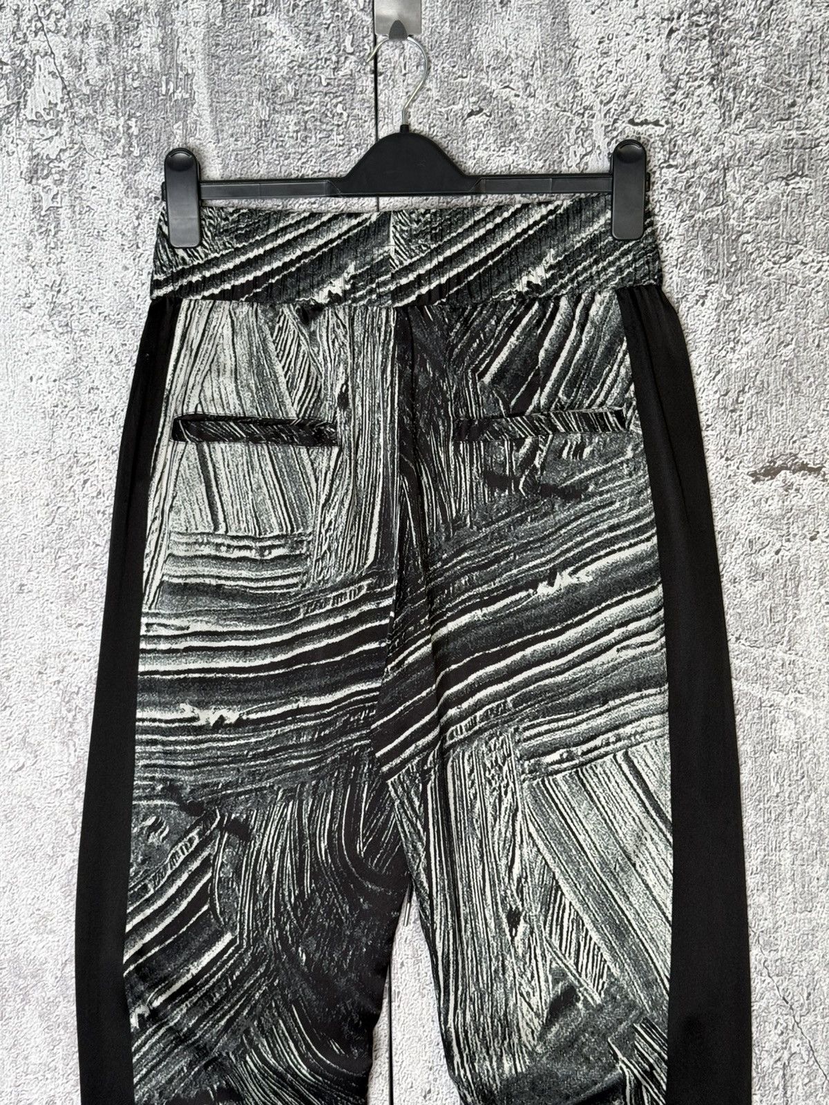 Helmut Lang Helmut Lang Method Silk Brushstroke Printed Drawstring Pants Size 30" / US 8 / IT 44 - 10 Thumbnail