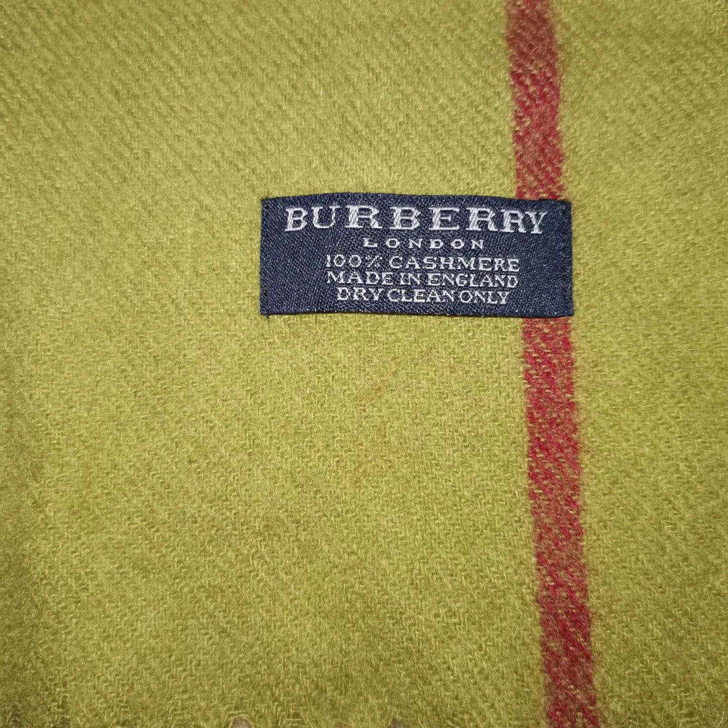 Burberry × Vintage Vintage Burberry Green Check Classic Cashmere Scarf Size ONE SIZE - 2 Thumbnail