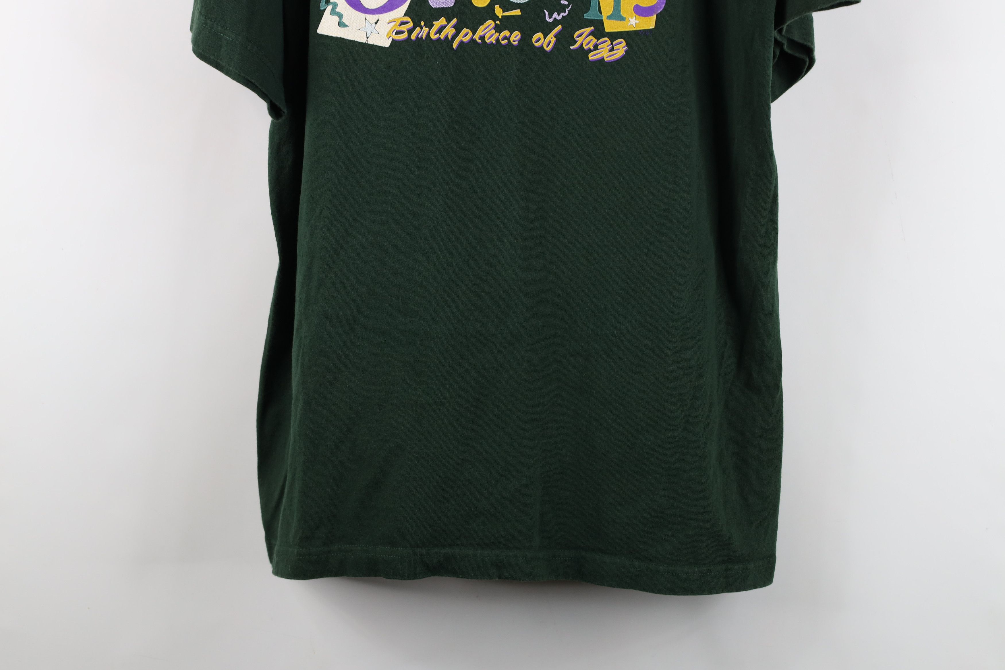 Vintage Vintage 90s Streetwear New Orleans Jazz Yin Yang T-Shirt Size US L / EU 52-54 / 3 - 3 Thumbnail