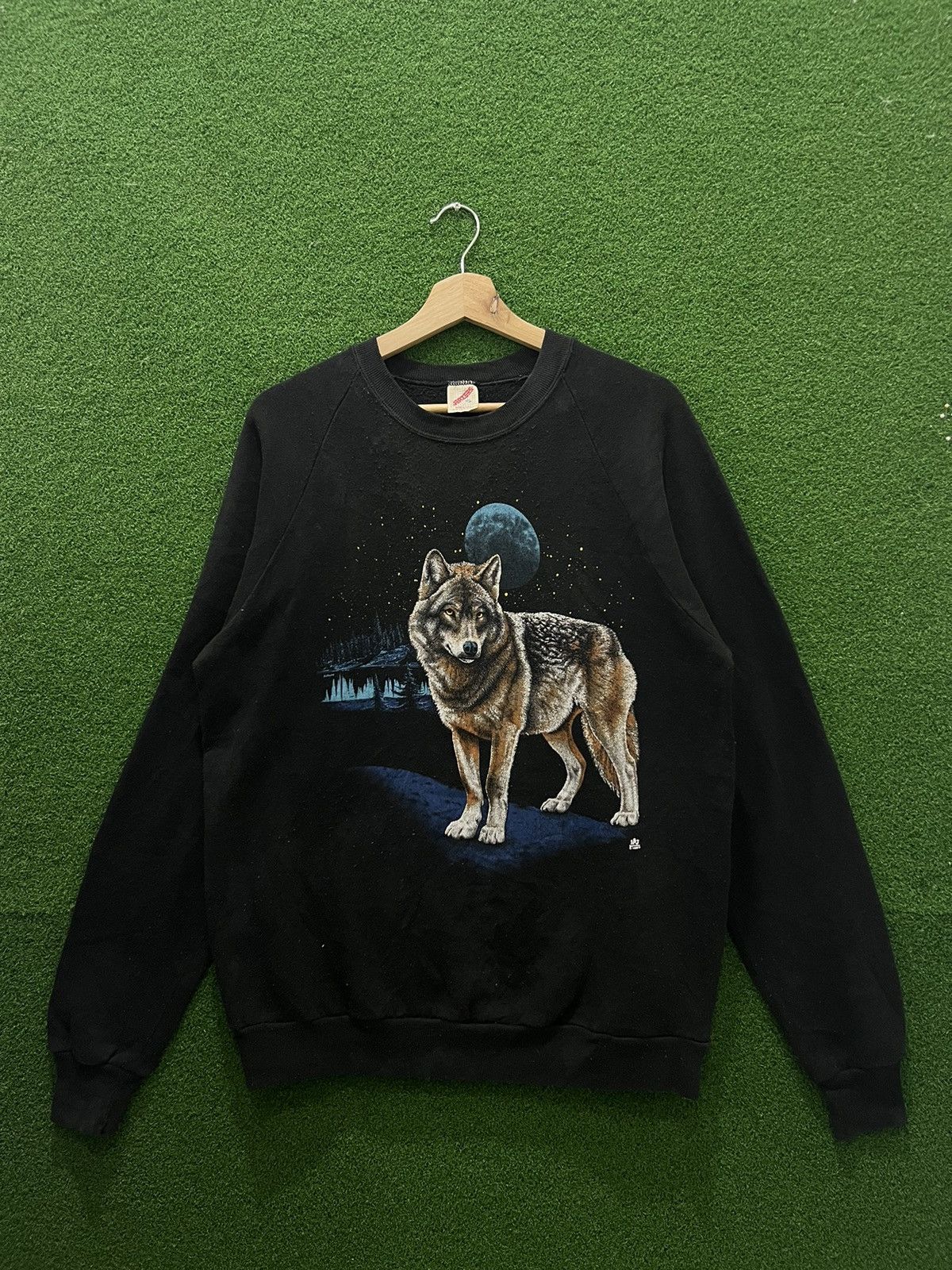Jerzees × Russell Athletic Vintage 1987 Wolf Sweatshirt Pullover Jumper Size US XL / EU 56 / 4 - 1 Thumbnail