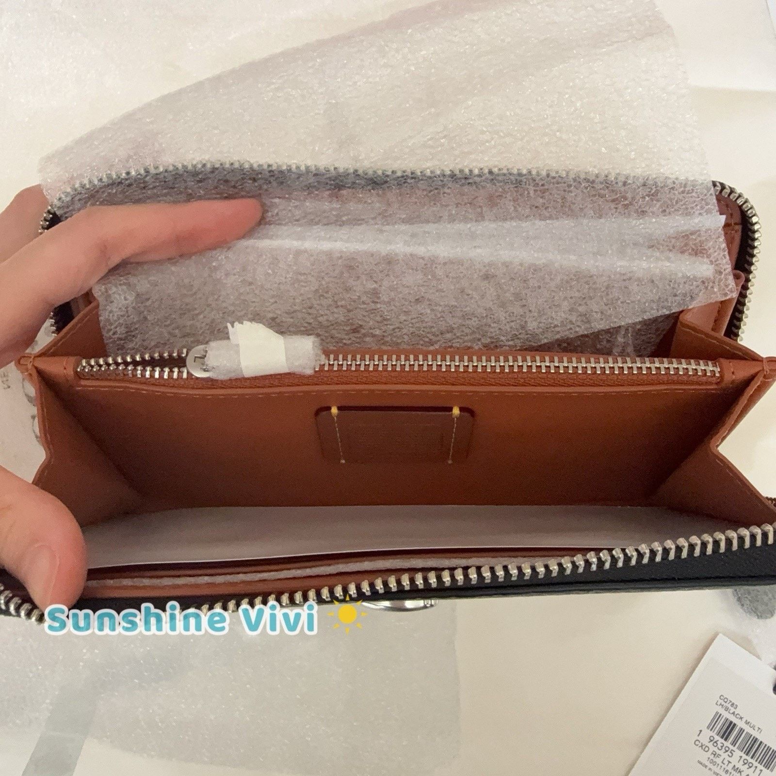 Coach NWT Coach X Disney Mickey Mouse Black Wallet CQ783 Size ONE SIZE - 6 Thumbnail
