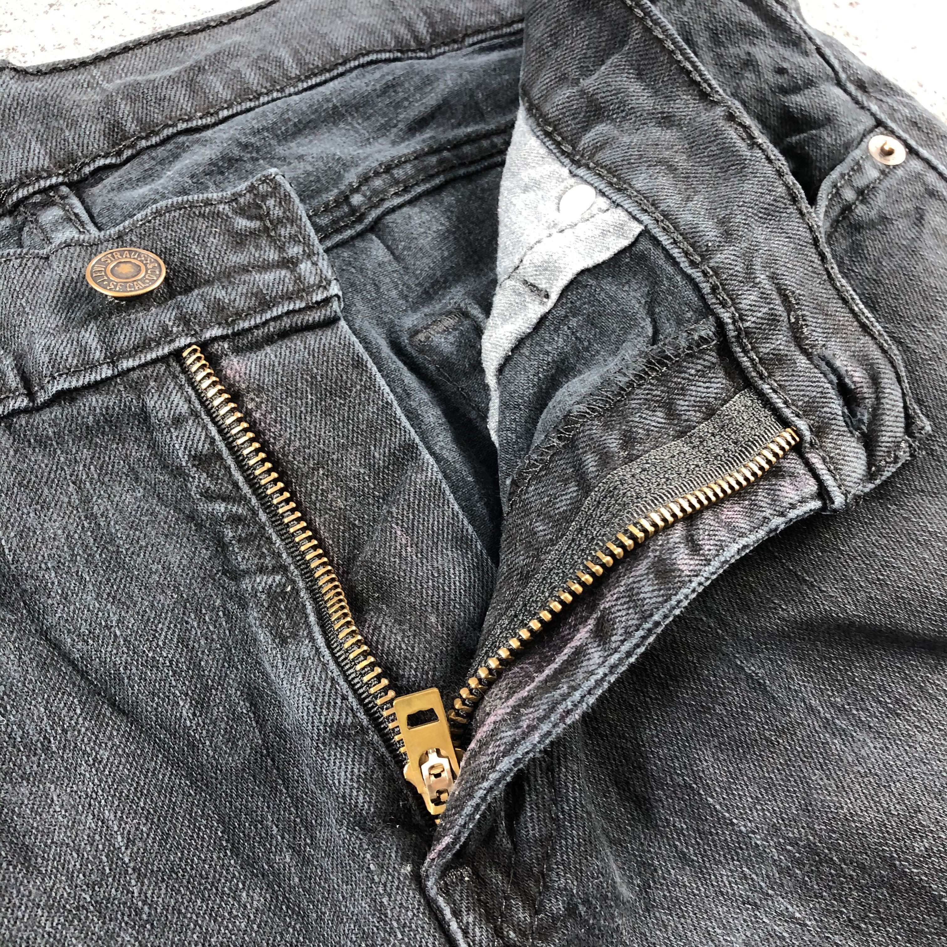 Levi's Vintage Faded Black Levis 511 Jeans-J2635 Size US 31 - 9 Thumbnail