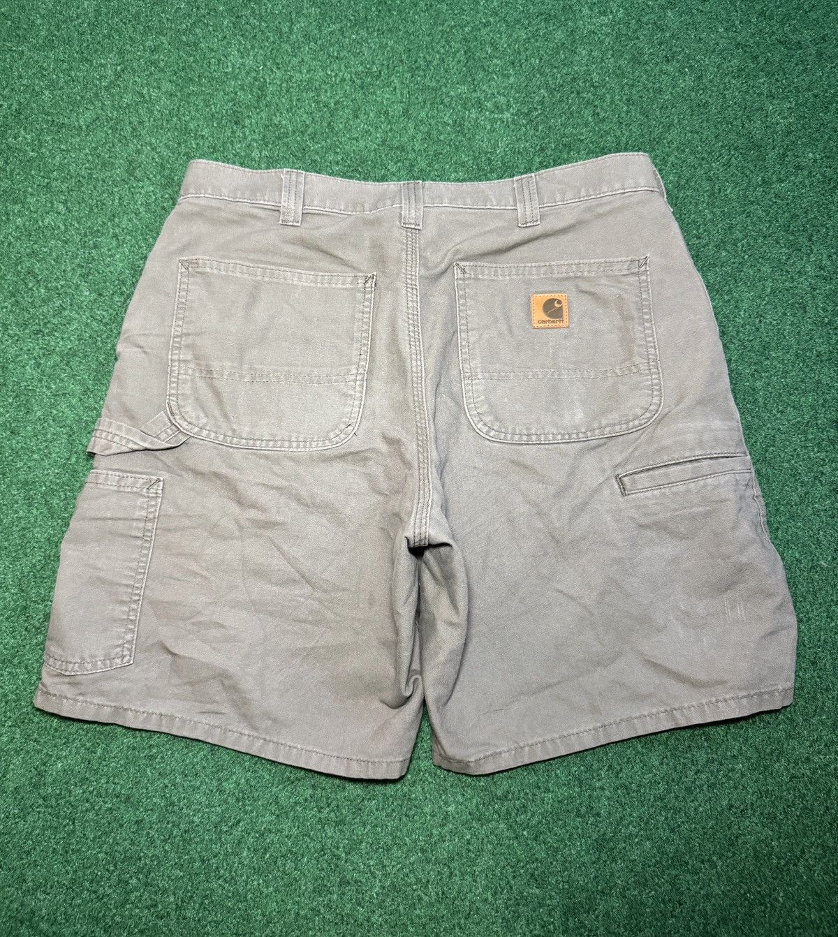 Carhartt Vintage 90s Carhartt Carpenter Baggy Green 32 10” Shorts Size US 32 / EU 48 - 1 Thumbnail