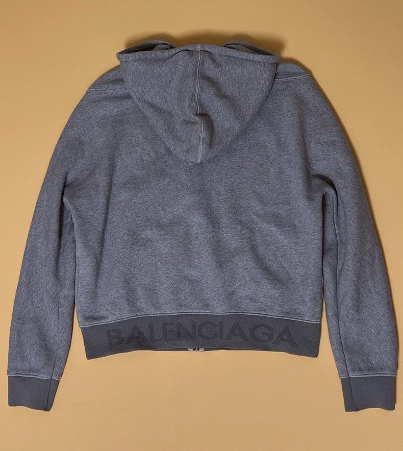 Balenciaga Balenciaga Logo Embellished Hoodie Unisex Gray Size US S / EU 44-46 / 1 - 1 Thumbnail
