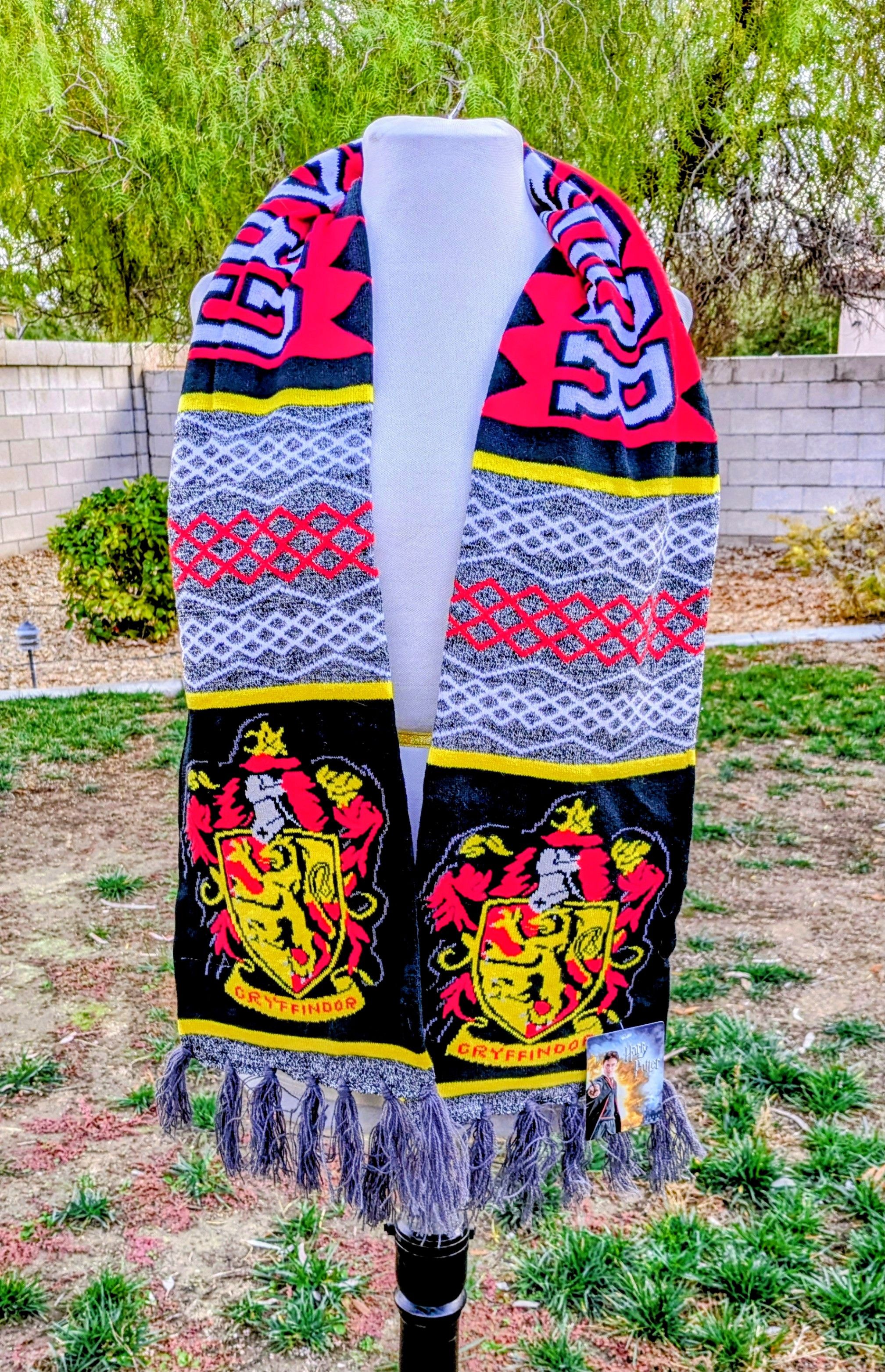 Other Harry Potter House Gryffindor Acrylic Wool Bioworld Scarf Size ONE SIZE - 2 Thumbnail