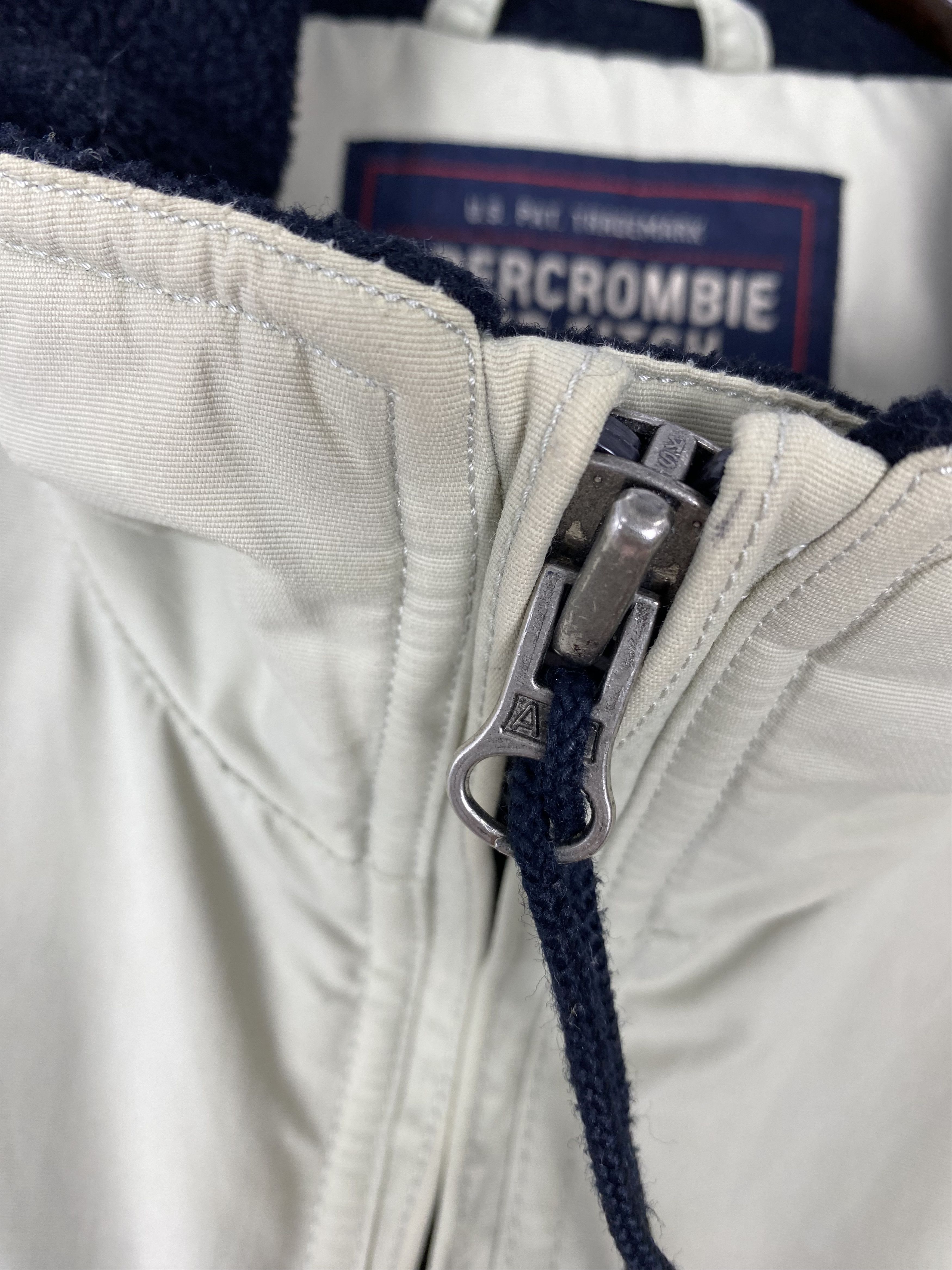 Abercrombie & Fitch Vintage Abercrombie & Fitch Zip Up Gorpcore Jacket Size US L / EU 52-54 / 3 - 4 Thumbnail