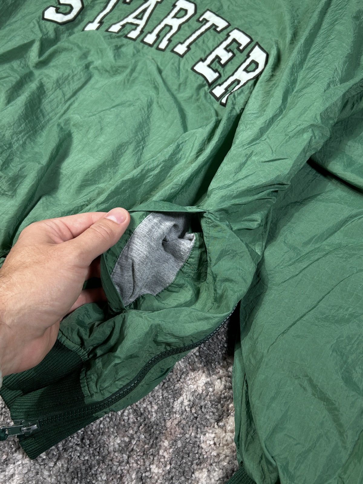 Starter Vintage Starter V-Neck Pullover Windbreaker Nylon XL Size US XL / EU 56 / 4 - 5 Thumbnail