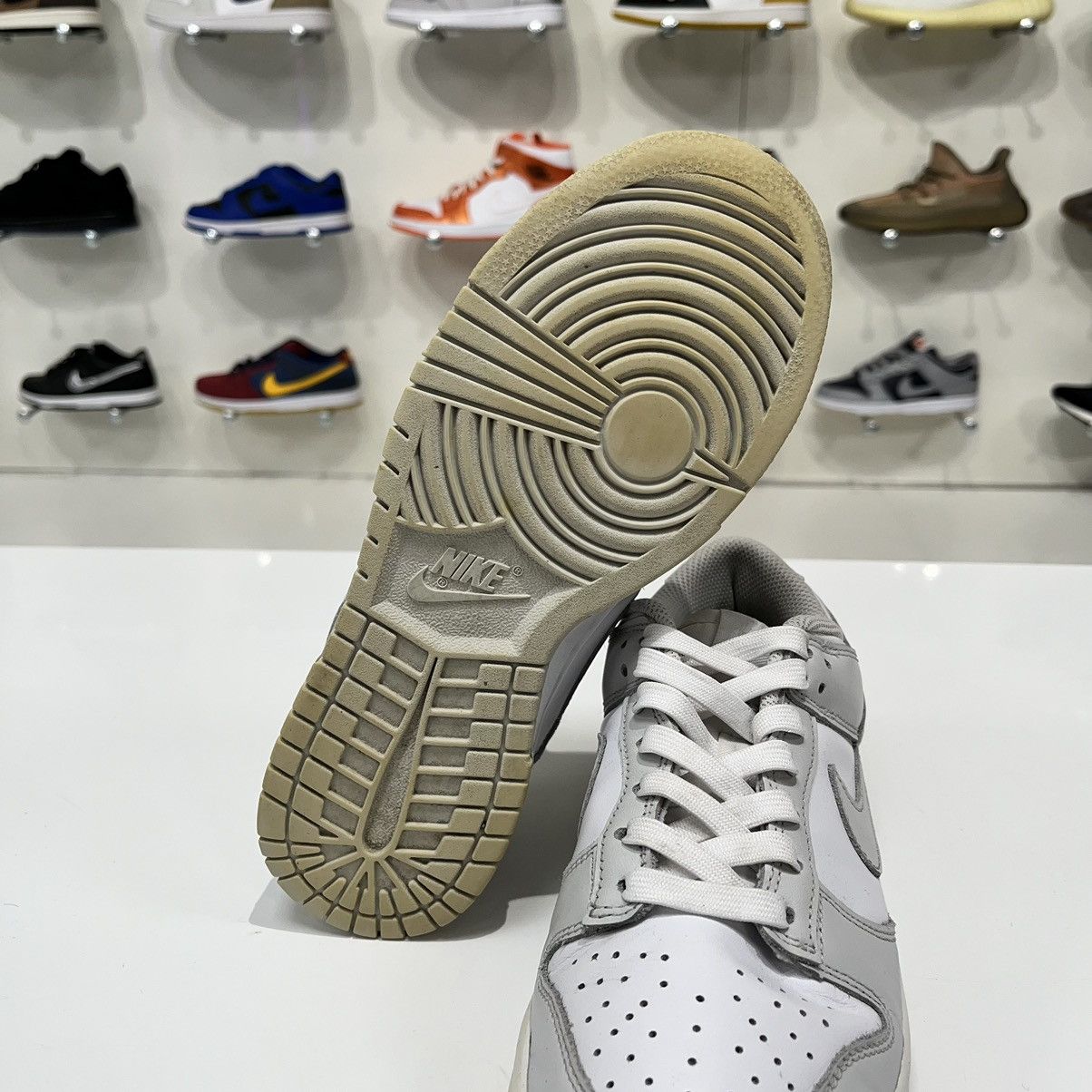 Nike Nike Dunk Low Photon Dust (W) Size US 7.5 / IT 37.5 - 11 Thumbnail
