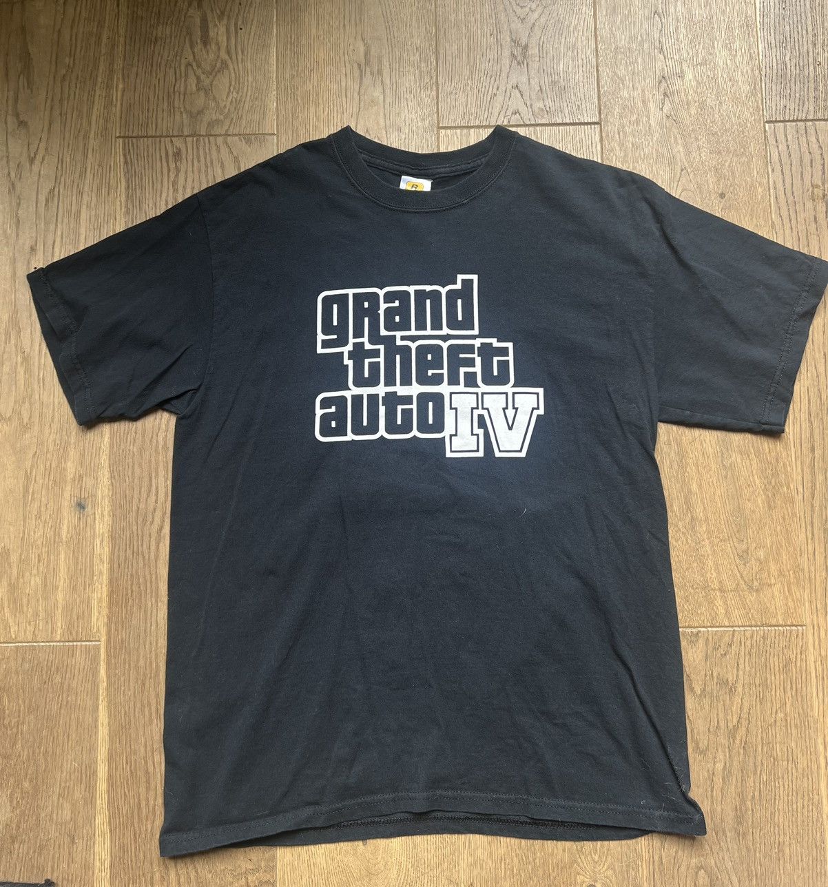 Playstation Grand Theft Auto 4 Rare Vintage T-shirt Size US L / EU 52-54 / 3 - 1 Thumbnail