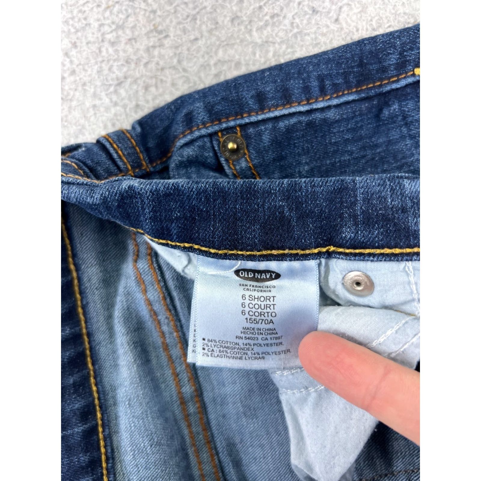 Old Navy Old Navy Jeans Womens 6 Blue Denim Skinny 5-Pocket Regular Crop Comfort Slimming Stretch Cotton Blend Size 28" / US 6 / IT 42 - 7 Thumbnail