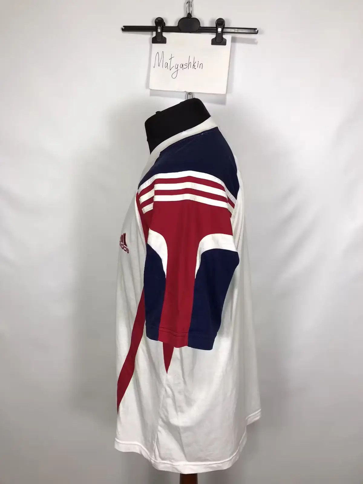 Adidas × Vintage Adidas vintage t-shirt size L Size US L / EU 52-54 / 3 - 2 Thumbnail