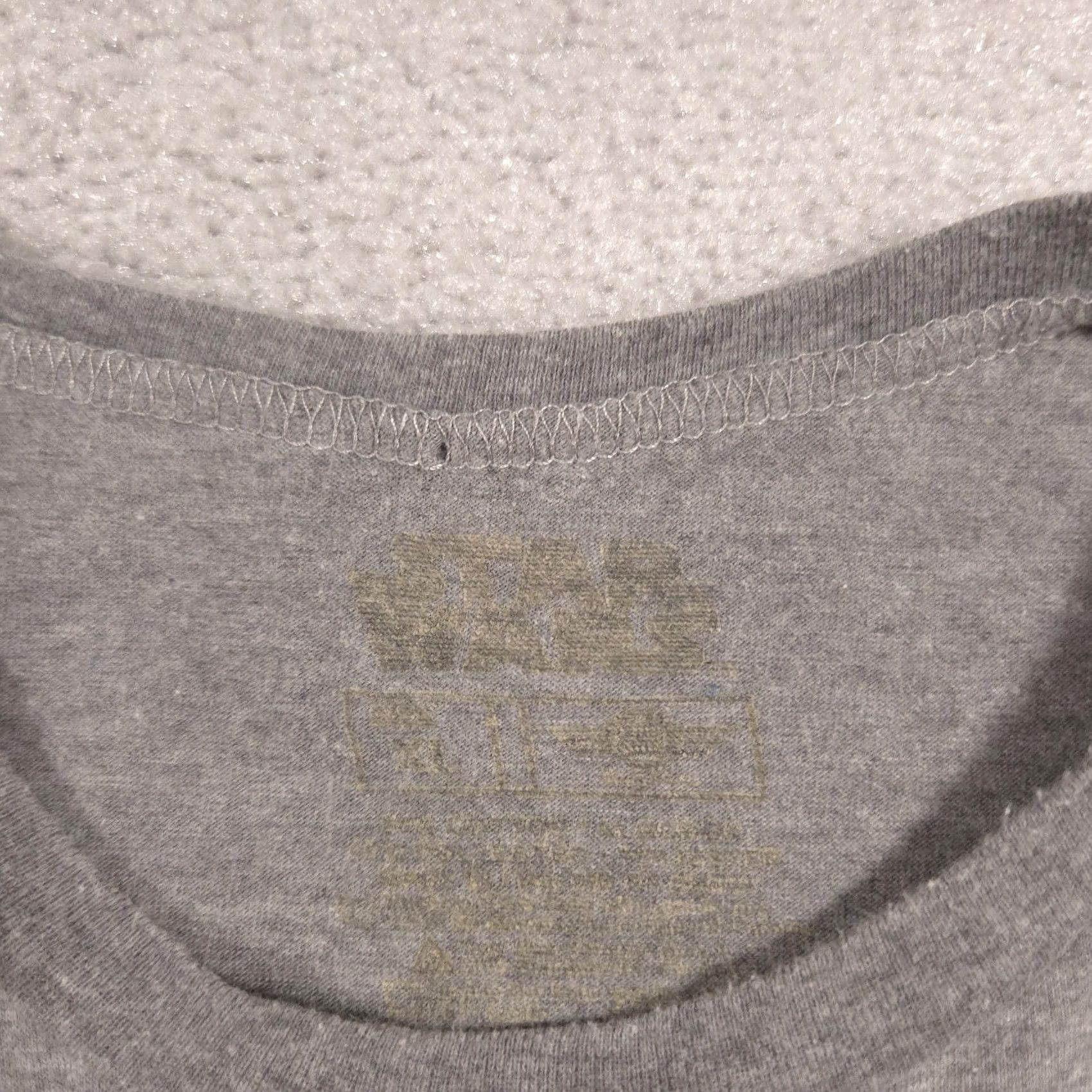 Star Wars Star Wars Shirt Mens Large Gray Darth Vader Lightsaber Graphic Tee Sci-Fi Size US L / EU 52-54 / 3 - 5 Thumbnail