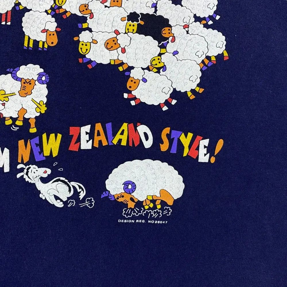 Vintage Vintage 90's Sheeps TRAFFIC JAM New Zealand Style Graphic Size US L / EU 52-54 / 3 - 3 Thumbnail