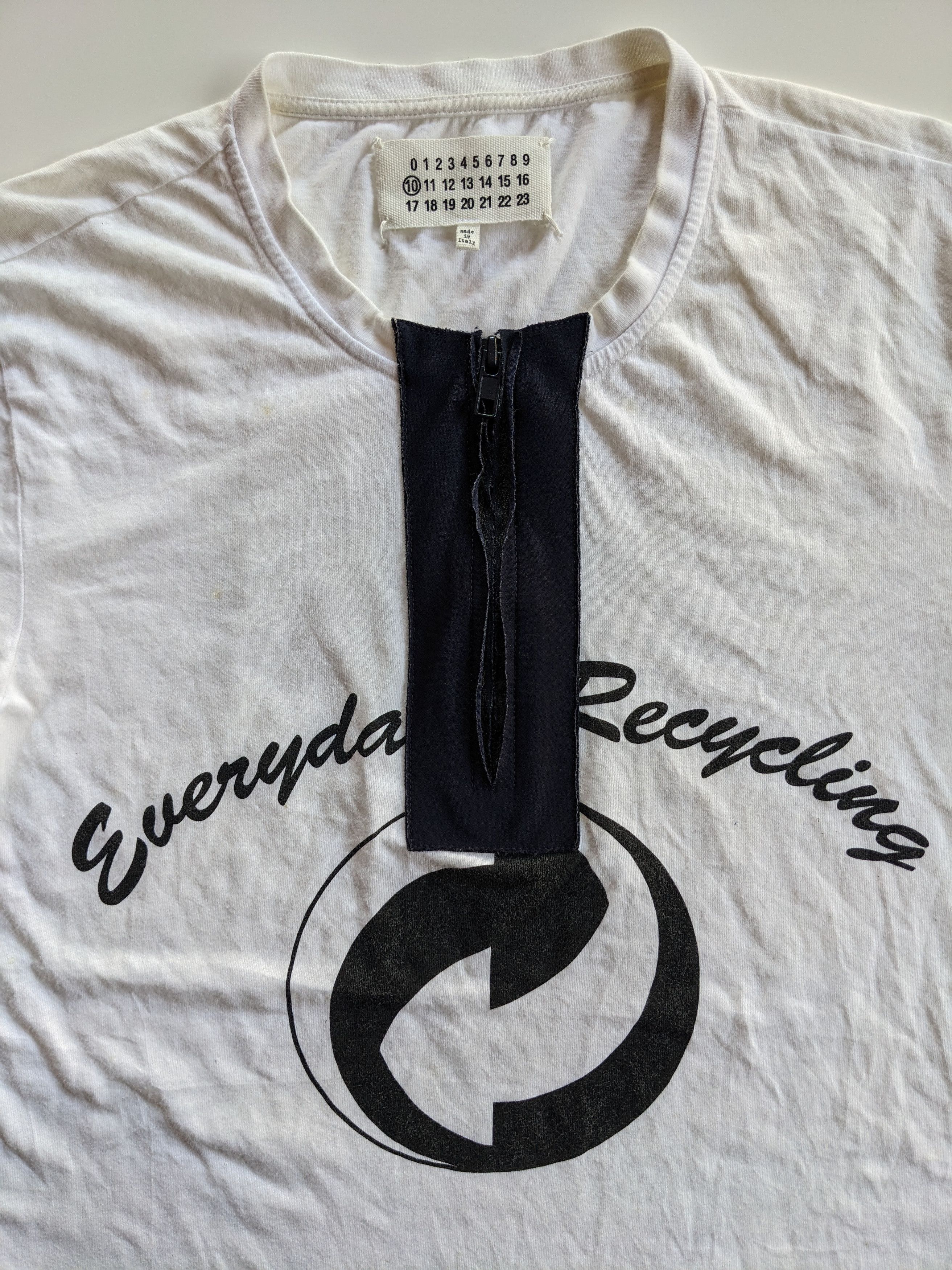 Maison Margiela Maison Margiela MM6 EVERYDAY RECYCLING Size US S / EU 44-46 / 1 - 3 Thumbnail