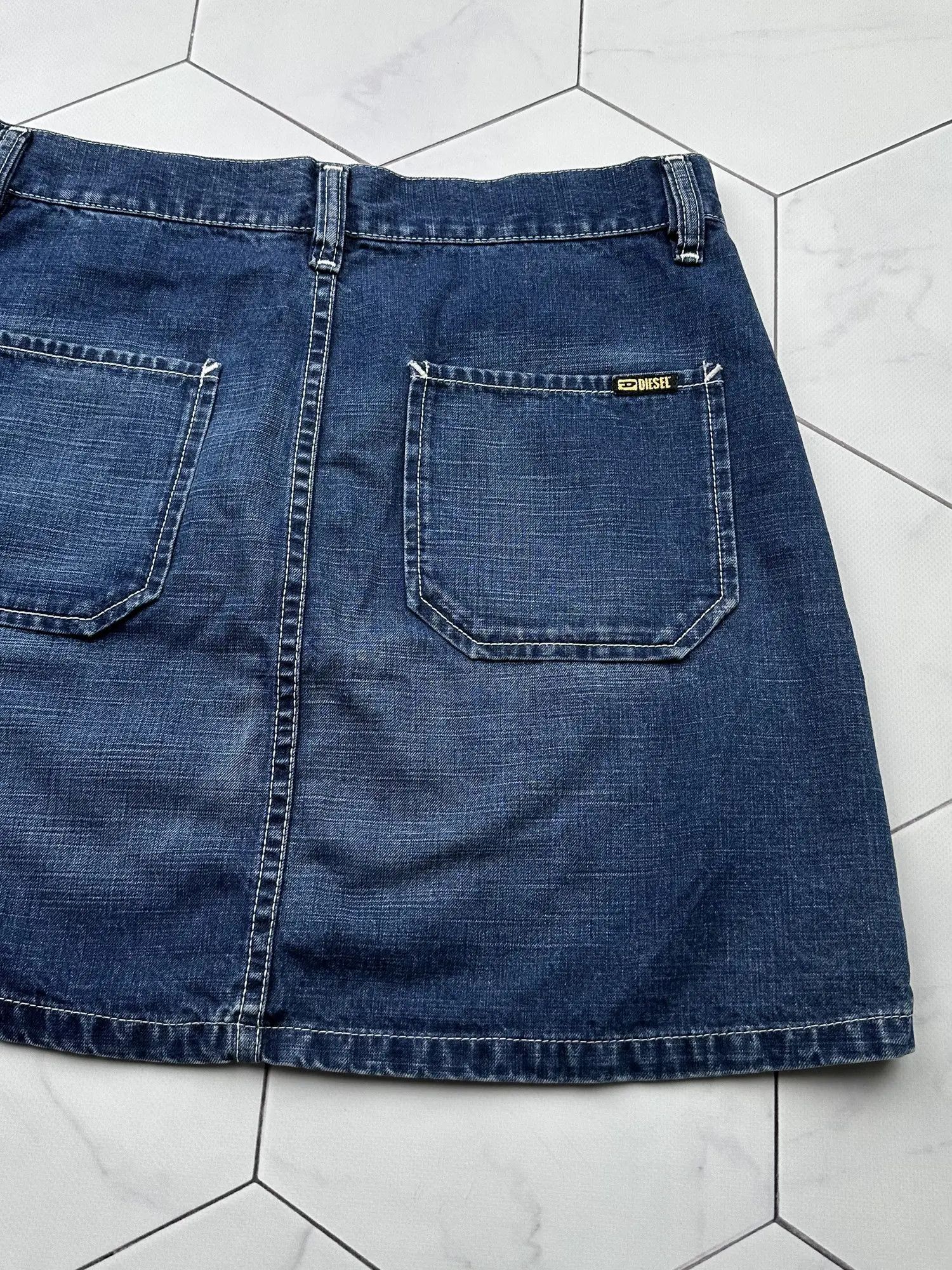 Diesel Diesel Vintage Flare Mini Skirt (B252) Size 27" / US 4 / IT 40 - 10 Thumbnail