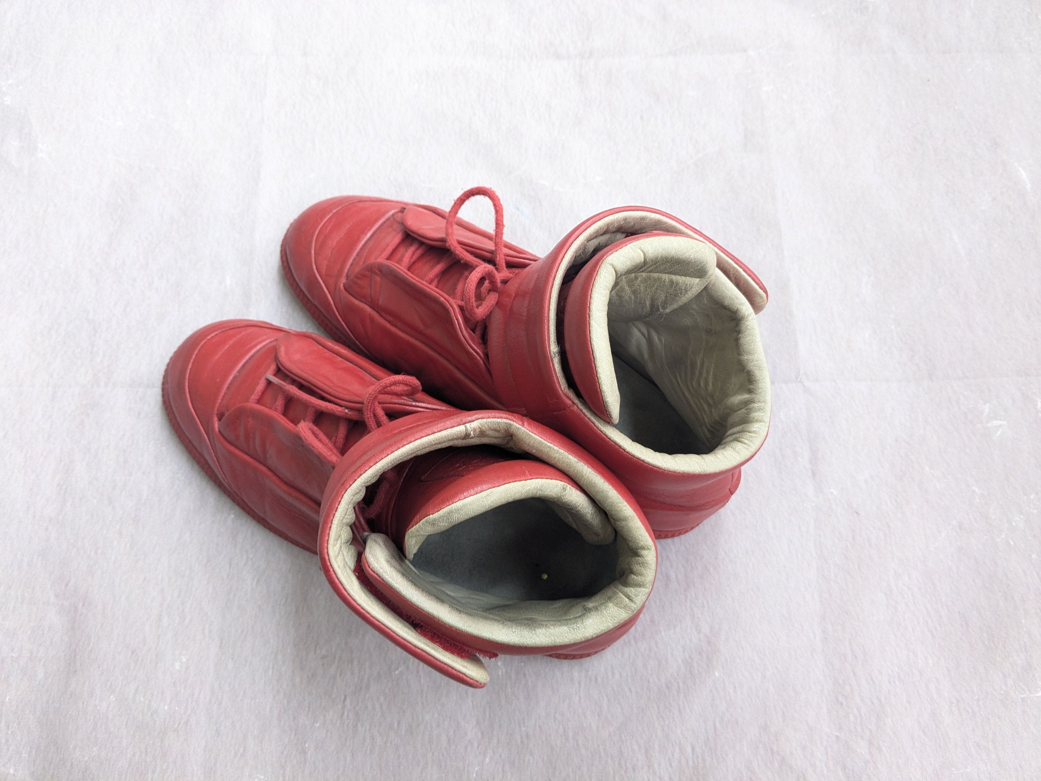 Maison Margiela Maison Margiela Future Red Leather High Top 9 42 Sneakers Size US 9 / EU 42 - 16 Thumbnail