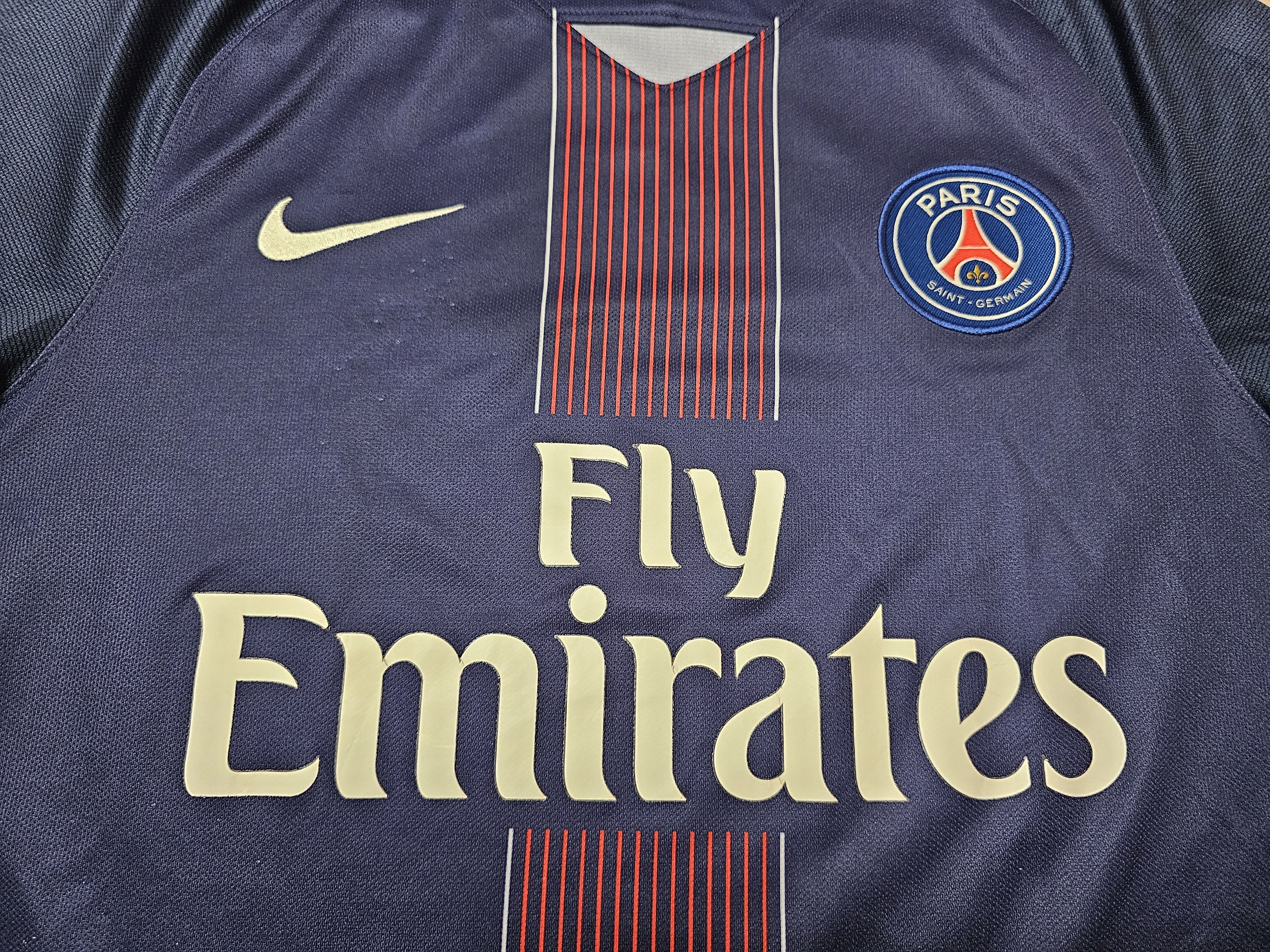 Nike PSG PARIS SAINT-GERMAIN 2016 2017 FOOTBALL SOCCER JERSEY Size US M / EU 48-50 / 2 - 3 Thumbnail
