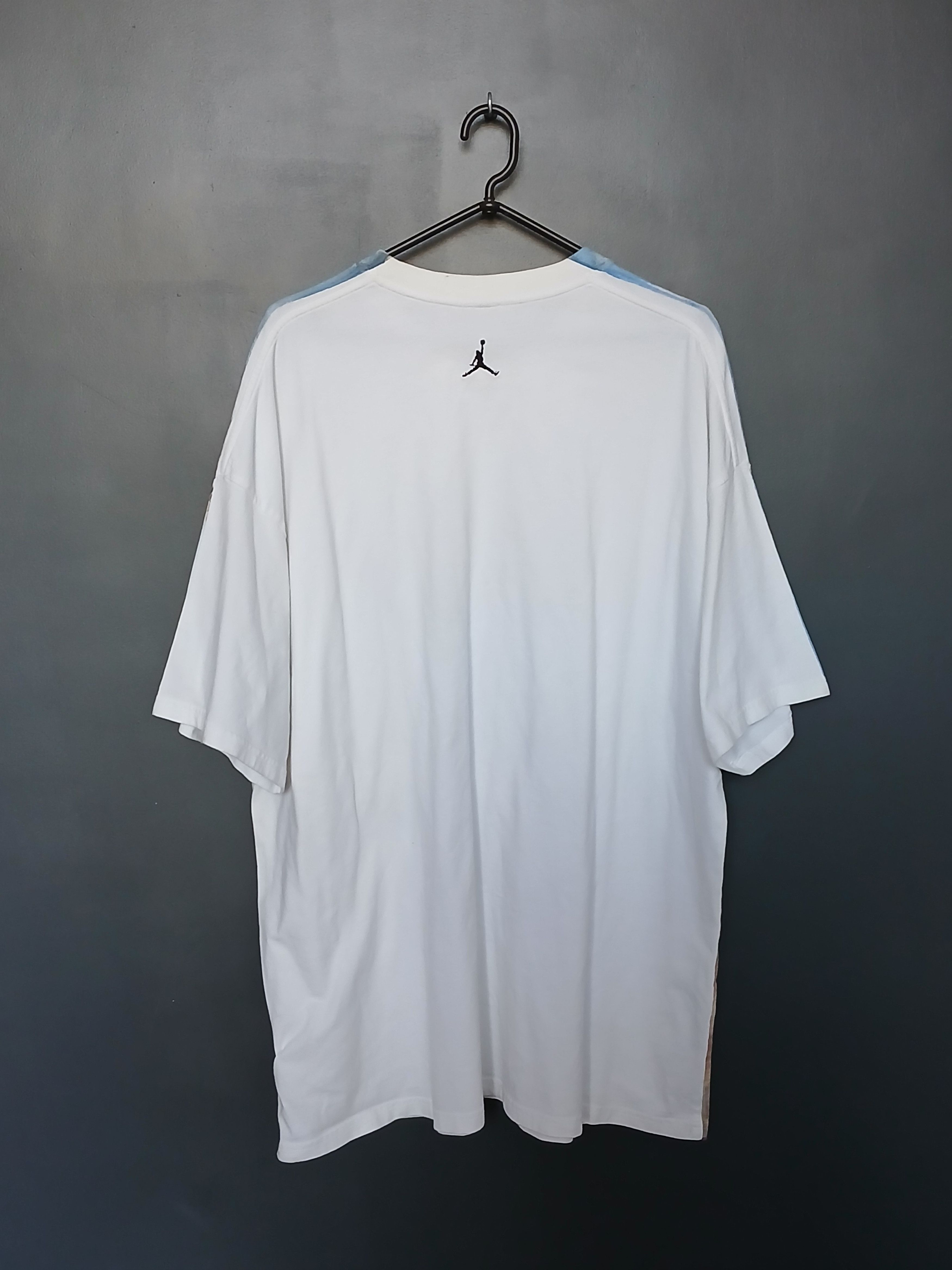 Jordan Brand Vintage Nike Air Jordan T-Shirt Size US XXL / EU 58 / 5 - 2 Thumbnail
