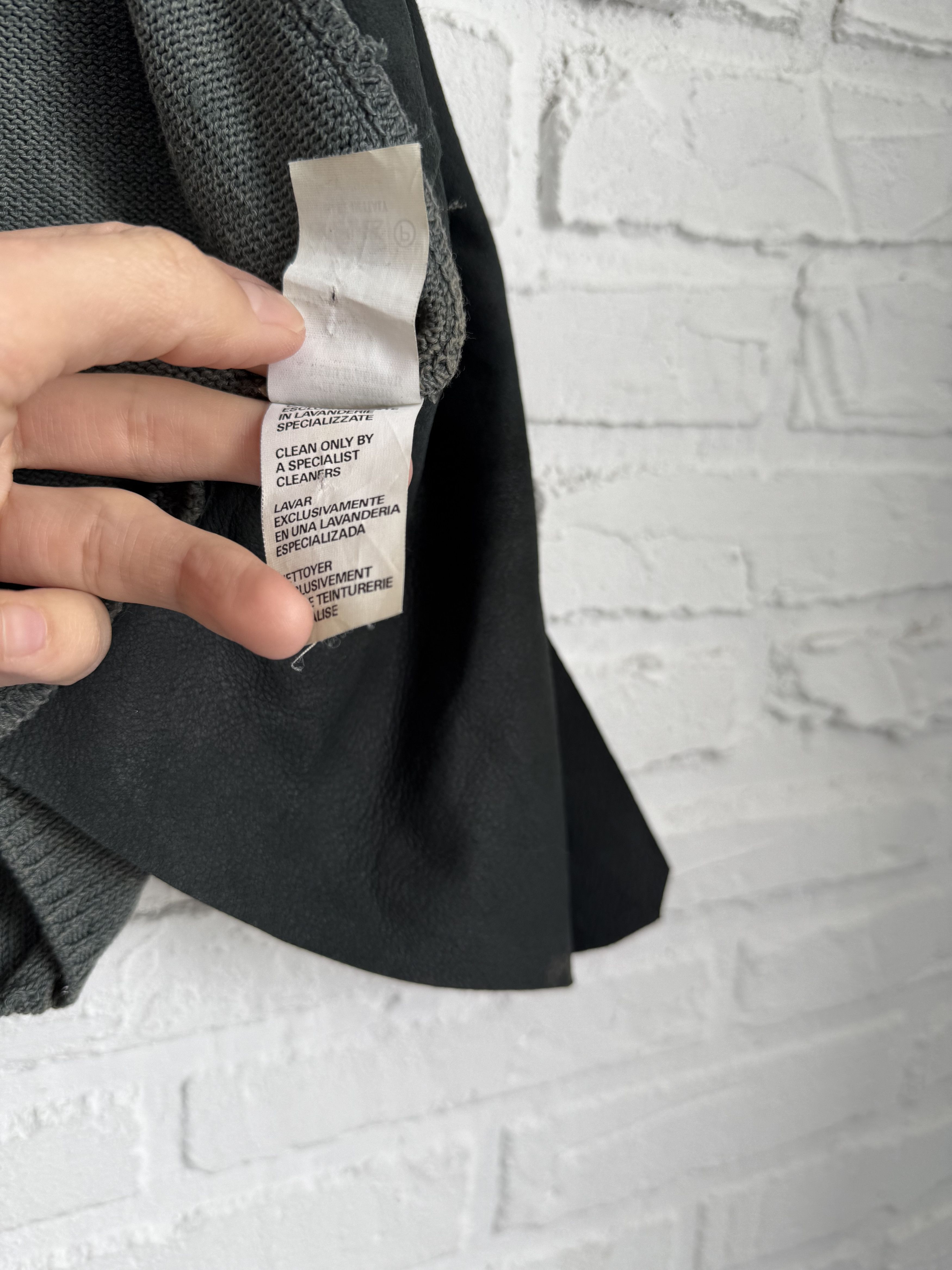 Gianfranco Ferre Archive 90s Gianfranco Ferre Studio leather vest knit back Size S / US 4 / IT 40 - 7 Thumbnail