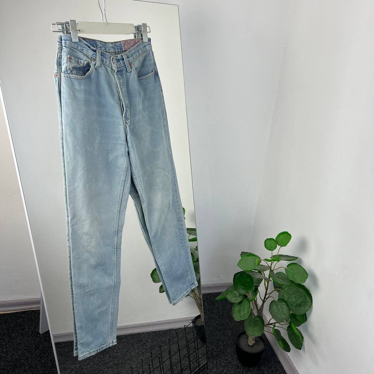 Levi's Crazy Rare Levi’s Vintage Archive Baggy Baby Blue Made In UK Size 29" - 2 Thumbnail