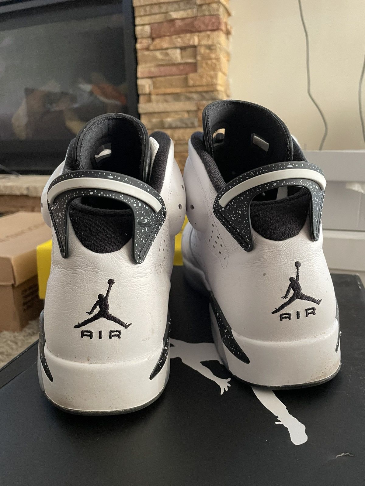 Jordan Brand Jordan 6 Reverse Oreo Size US 11 / EU 44 - 6 Thumbnail