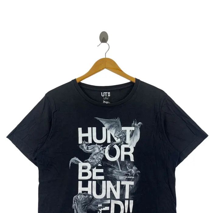 Uniqlo UNIQLO x MONSTER HUNTER 10th Anniversary Tee Shirt Size US M / EU 48-50 / 2 - 2 Thumbnail