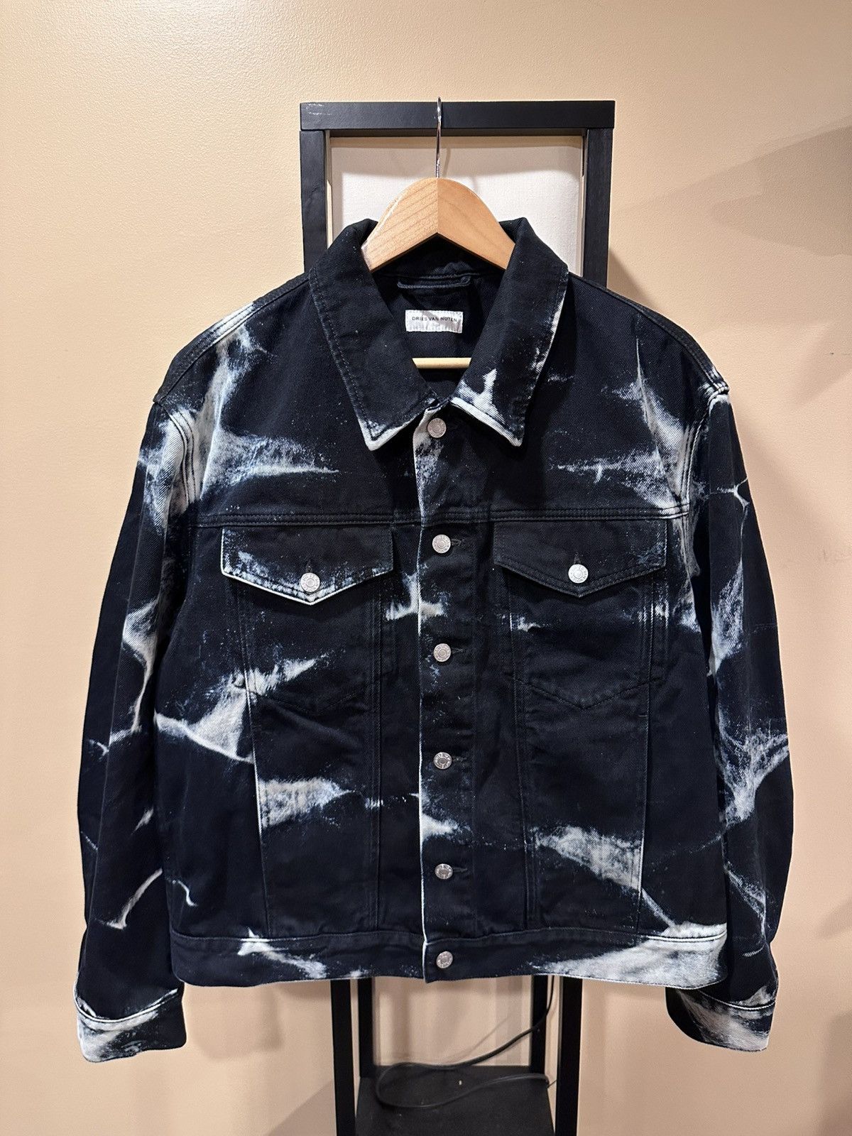 Dries Van Noten Dries Van Noten Acid Wash Tie-Dye Bleach Black Denim Jacket Size US L / EU 52-54 / 3 - 1 Thumbnail