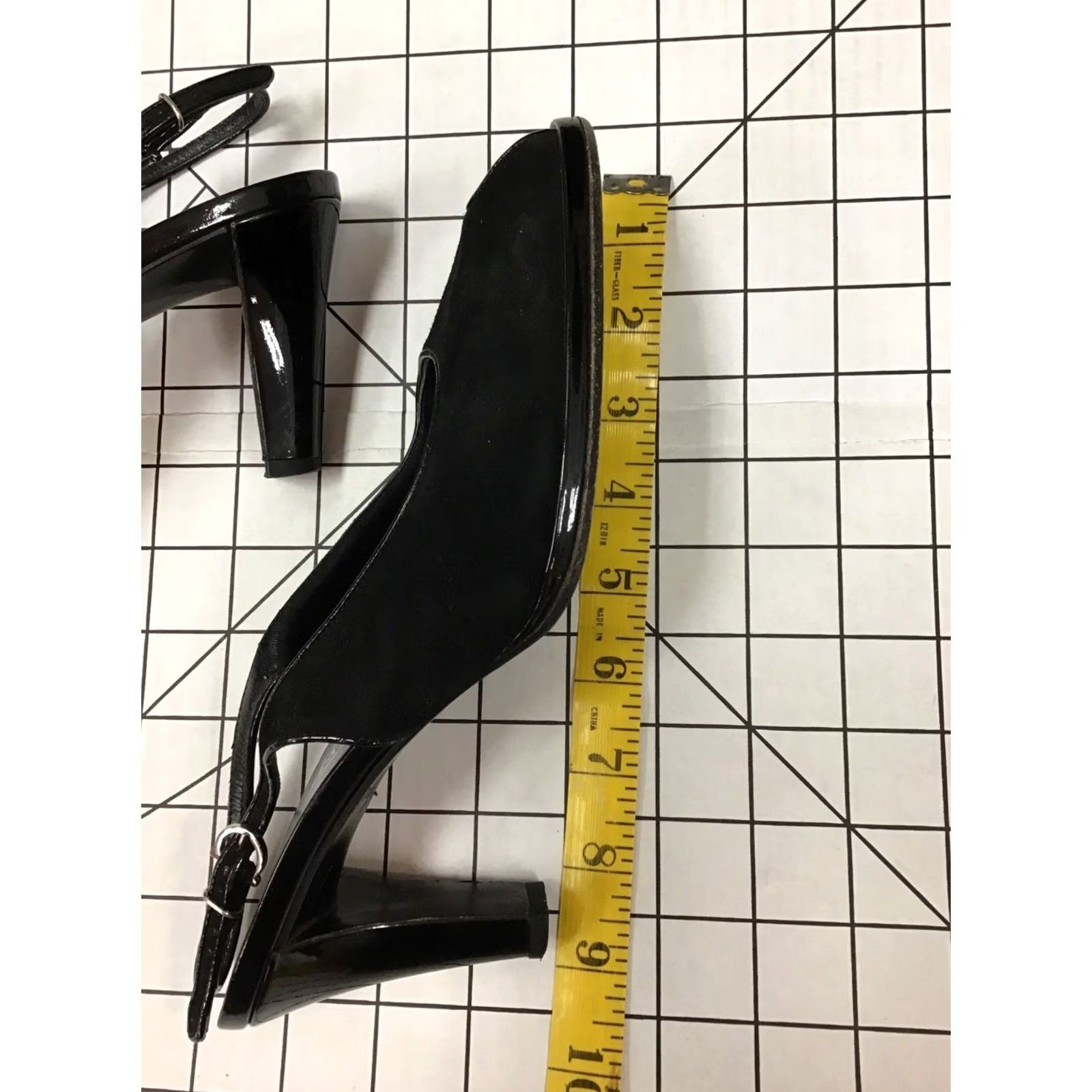 Salvatore Ferragamo VINTAGE Salvatore Ferragamo Black Suede & Patent Leather Peep Toe Heels Slingback 8.5 Womens Size US 9 / IT 39 - 5 Thumbnail