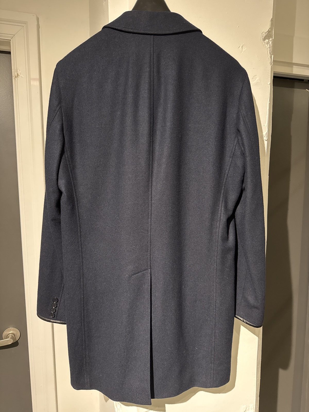 John Varvatos John Varvatos Single Breasted Navy Topcoat Size US M / EU 48-50 / 2 - 2 Thumbnail