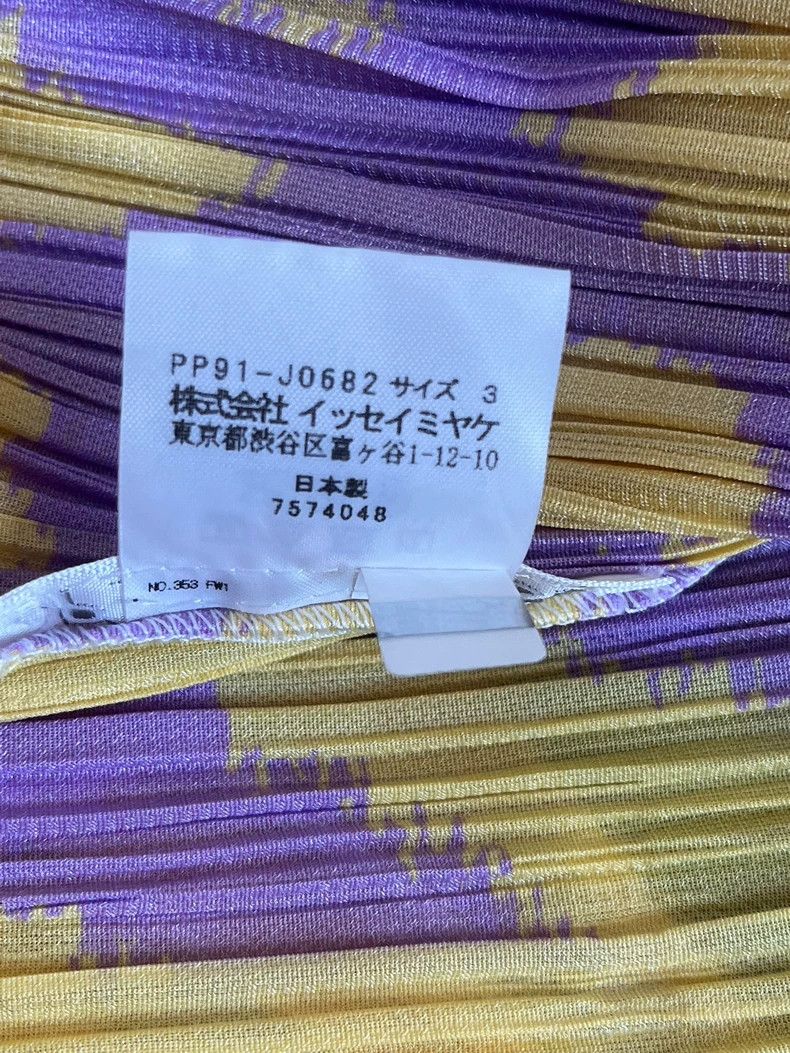 Issey Miyake Issey Miyake size:3 Yellow and purple pleated cardigan Size S / US 4 / IT 40 - 5 Thumbnail
