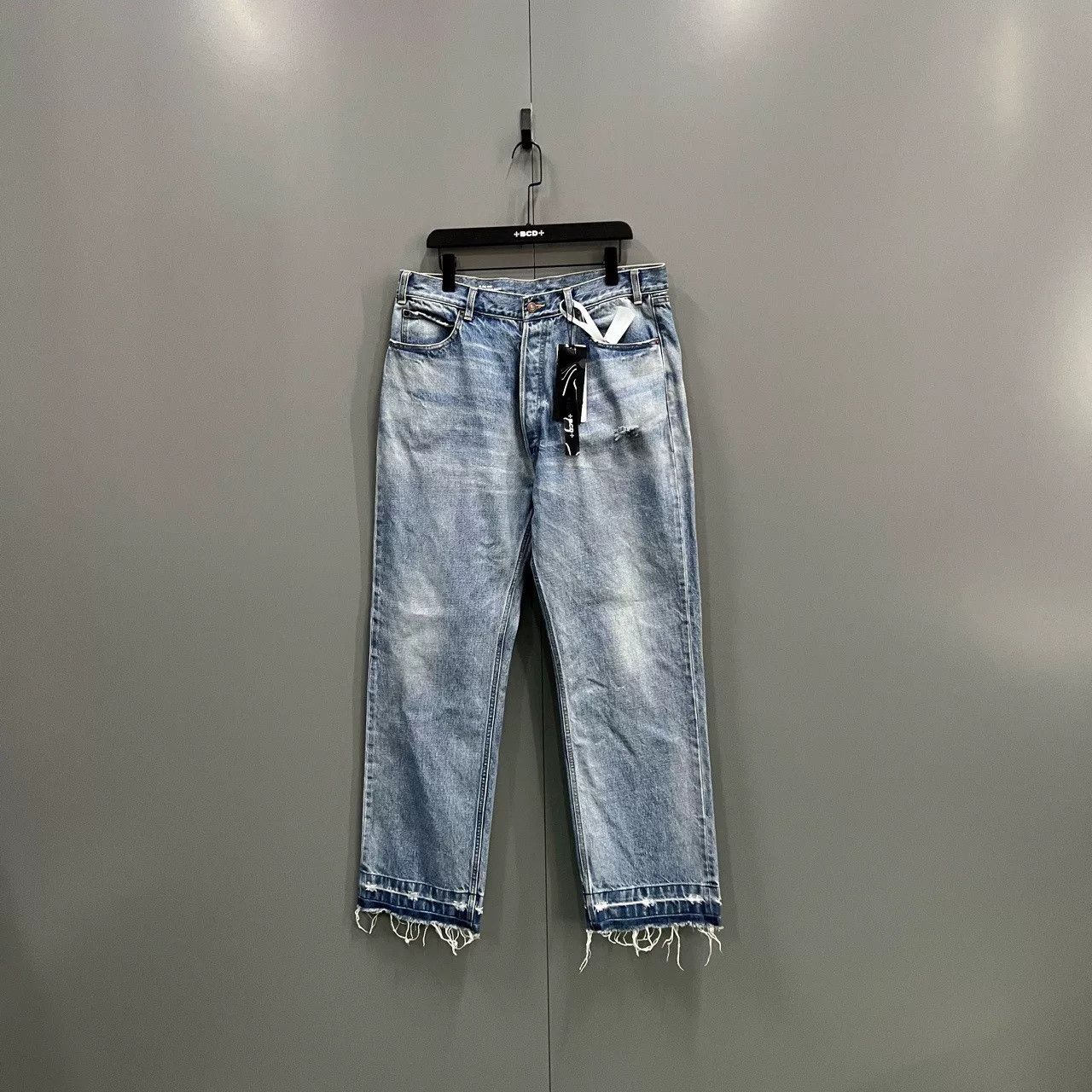 Celine Celine Blue Washed Jeans Size US 33 - 1 Thumbnail