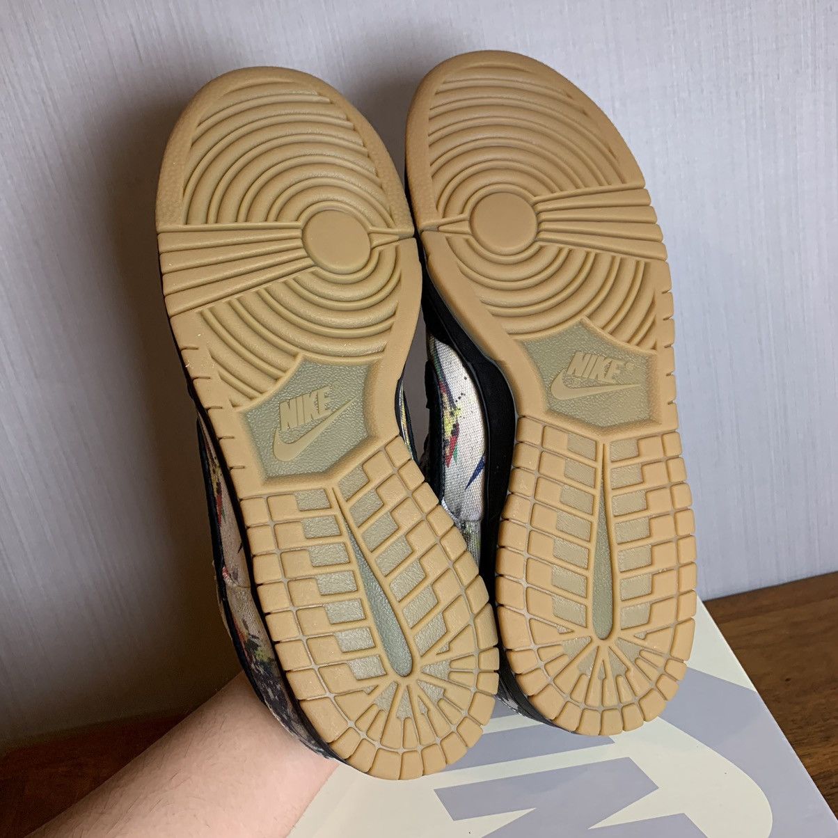 Nike × Supreme Supreme Nike SB Dunk Low Rammellzee Size US 10.5 / EU 43-44 - 18 Thumbnail
