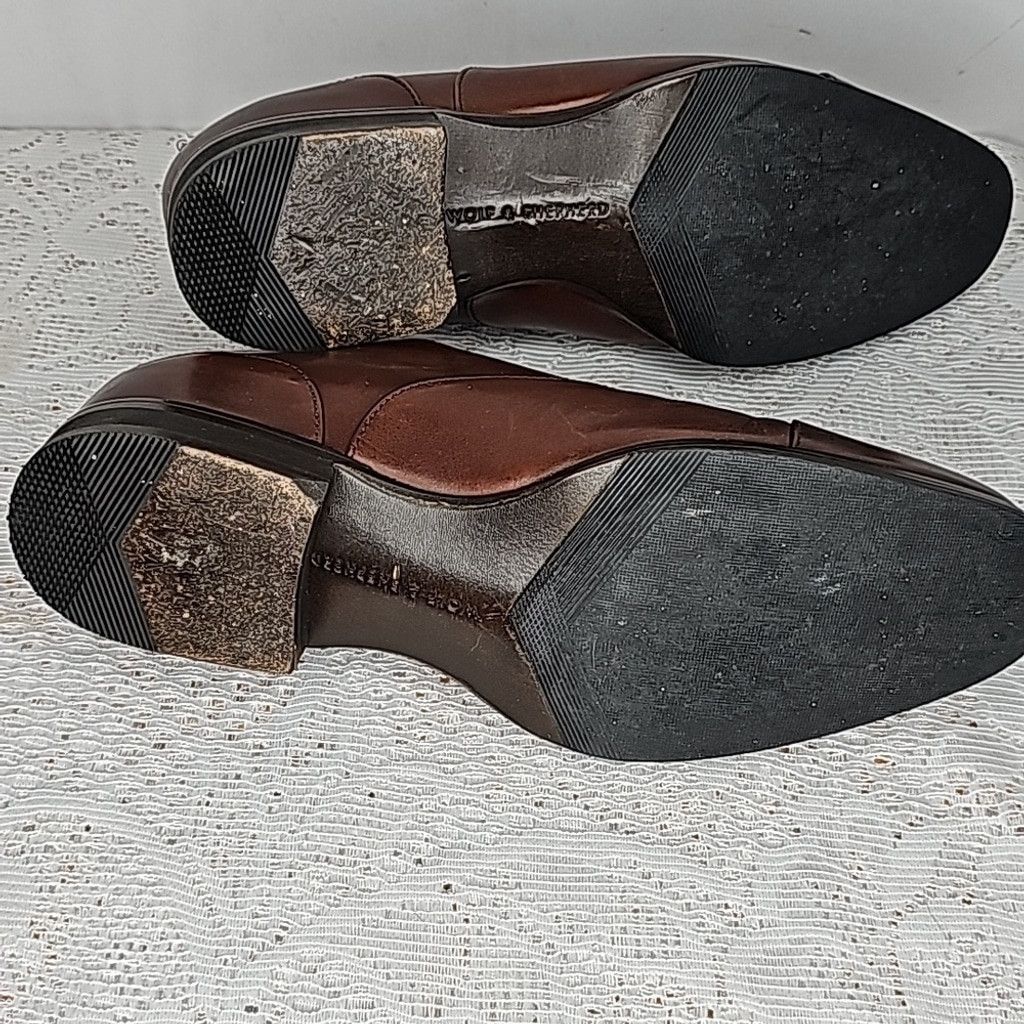 Wolf & Shepherd Wolf & Shepherd brown leather cap toe Oxford dress shoes 8 Size US 8 / EU 41 - 8 Thumbnail