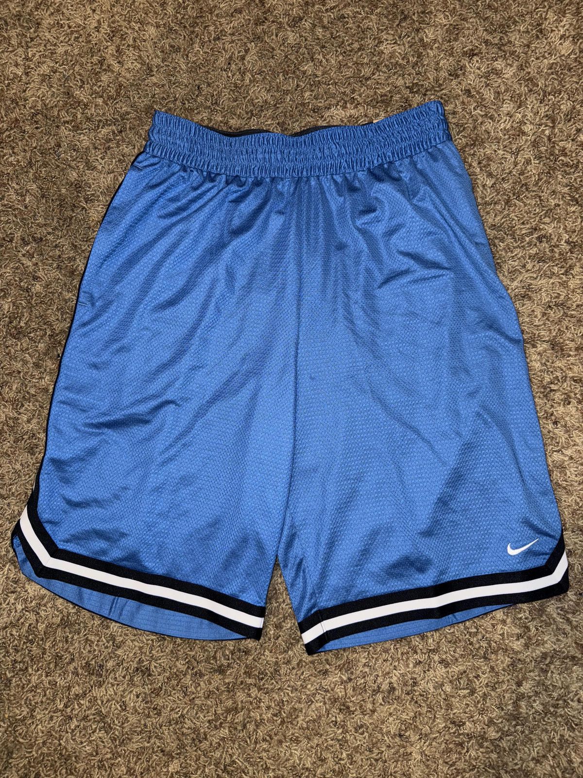 Nike Nike DNA Men's Dri-FIT 10" Basketball Shorts Sample Size US 32 / EU 48 - 1 Thumbnail