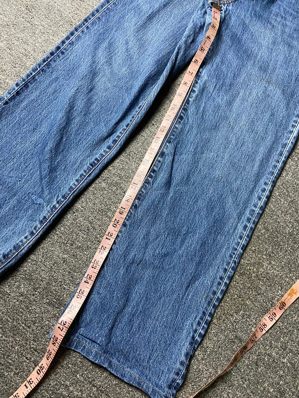 JW Anderson × Uniqlo Uniqlo x JW Anderson Distressed Denim Jeans (165) Size US 26 / EU 42 - 8 Thumbnail